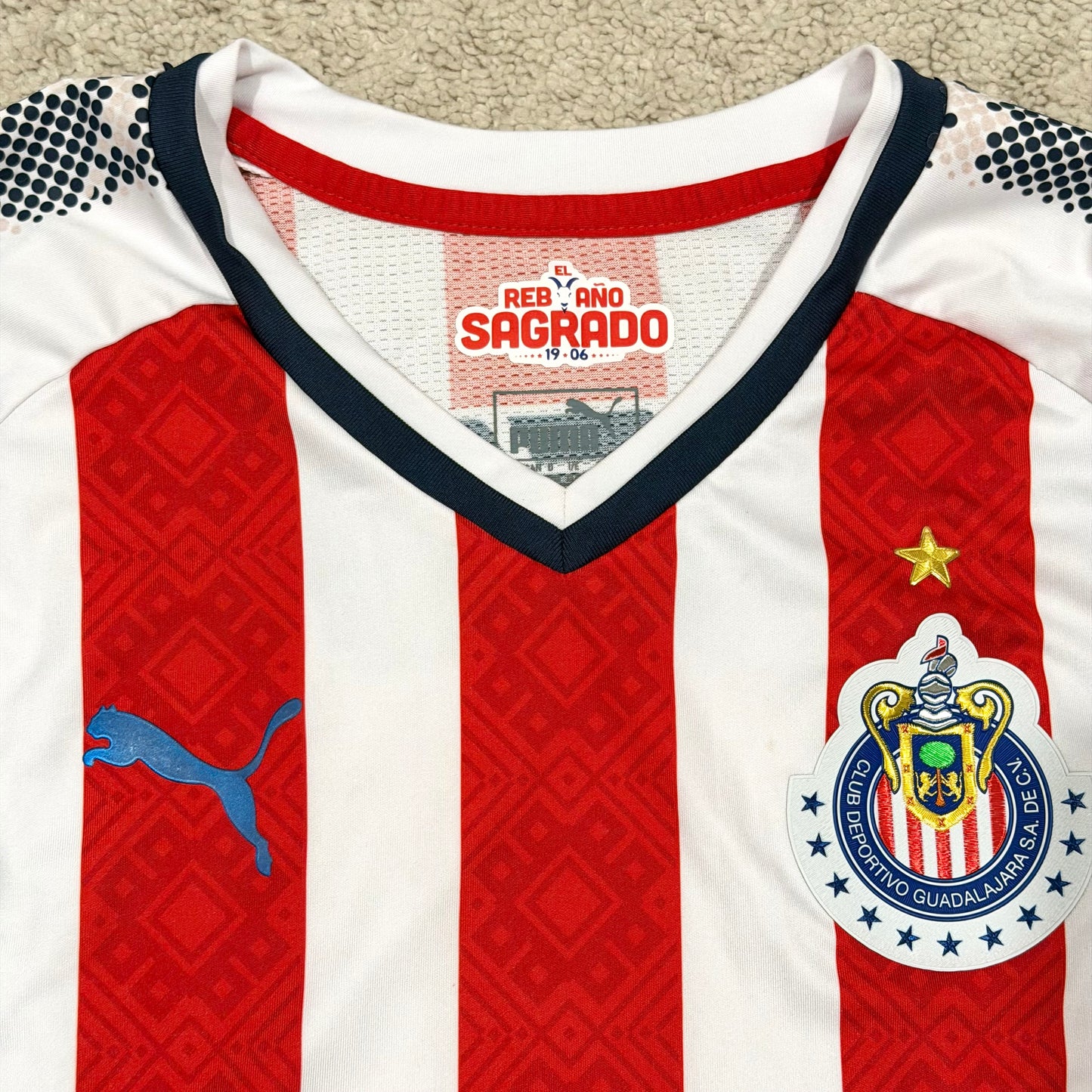 Chivas de Guadalajara 2017/18 home PLAYER VERSION (XL)