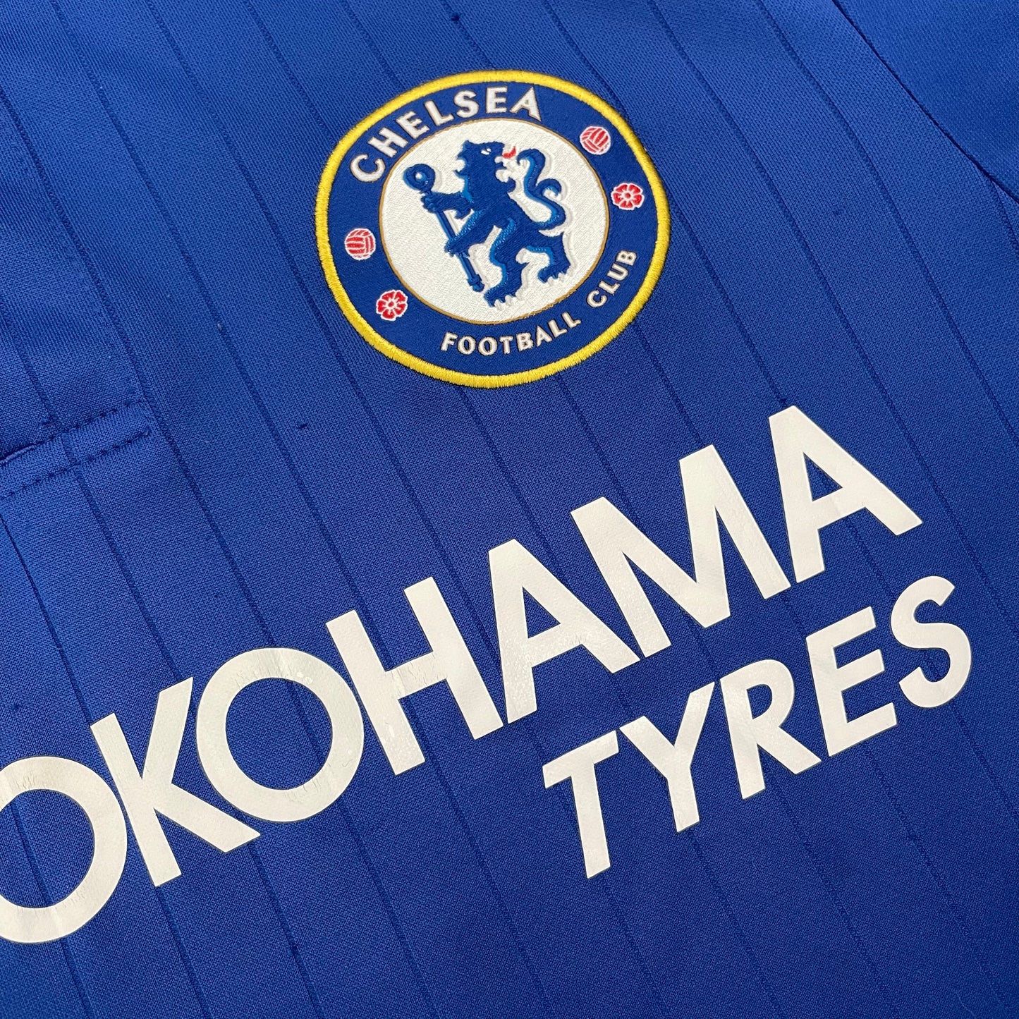 Chelsea 2015/16 home x Eden Hazard #10 (M)