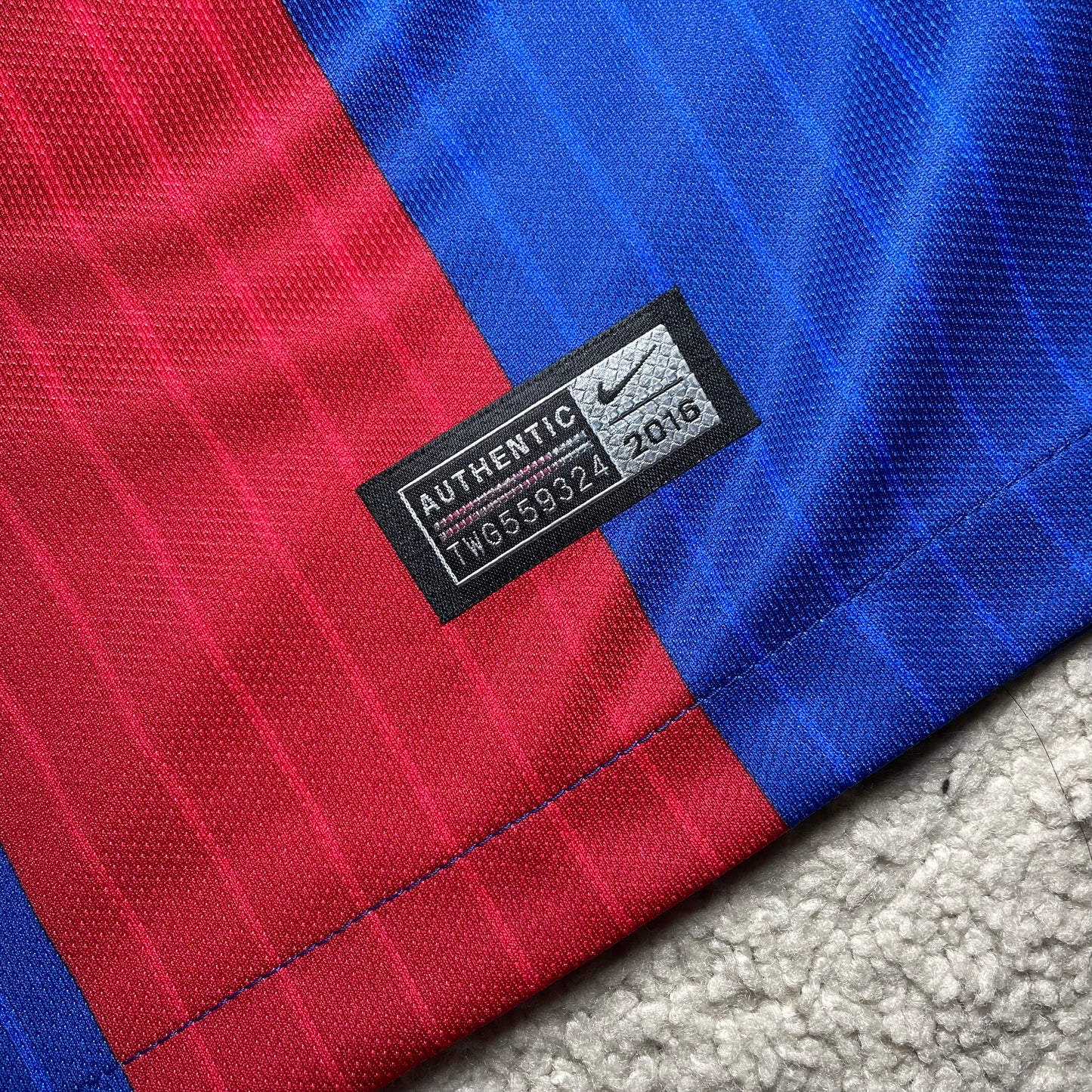 Barcelona 2016/17 home x Neymar Jr #11 (L)