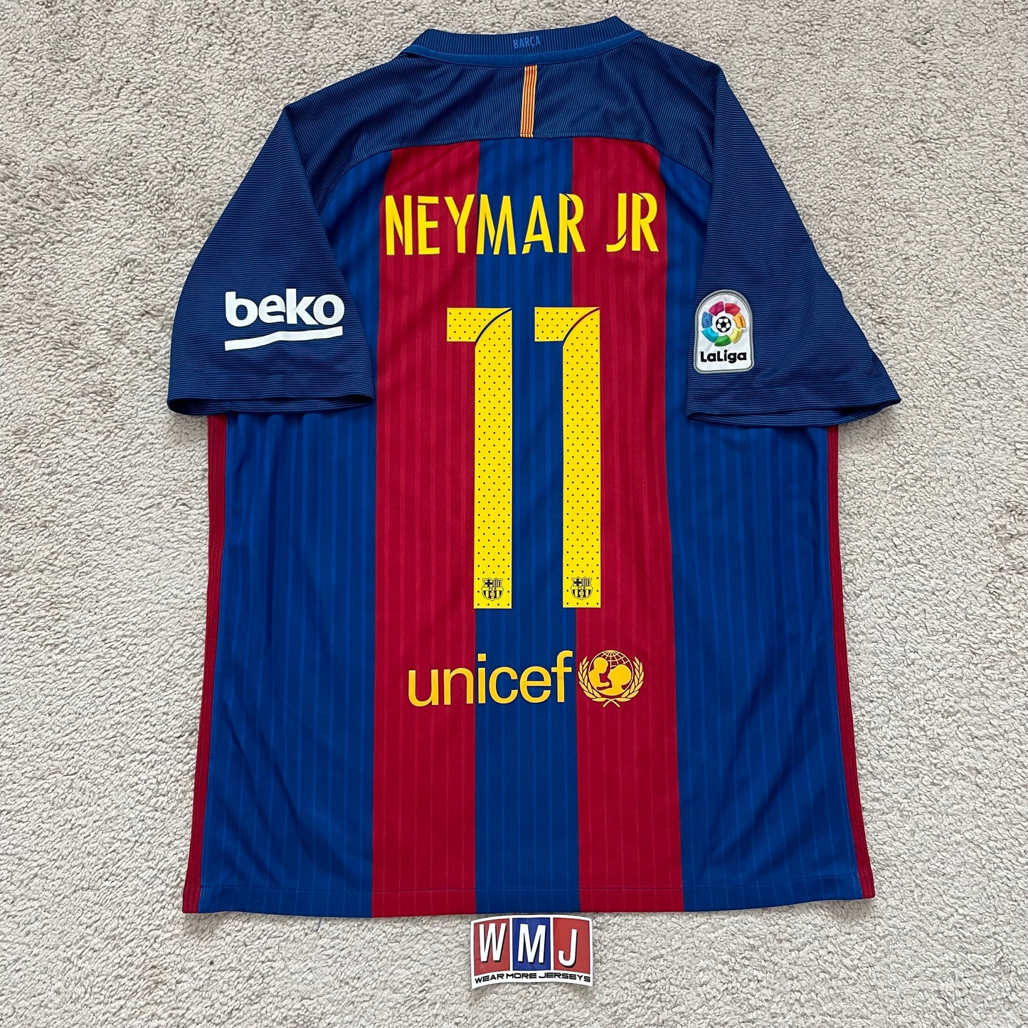 Barcelona 2016/17 home x Neymar Jr #11 (L)