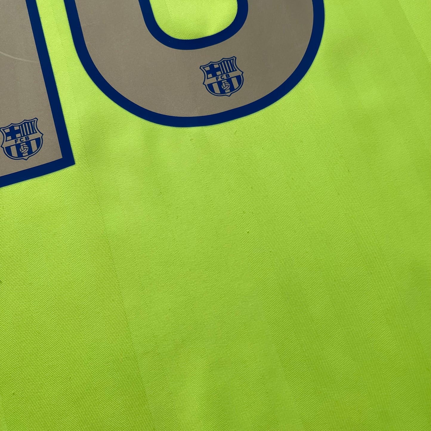 Barcelona 2006/07 third x Ronaldinho #10 (L)