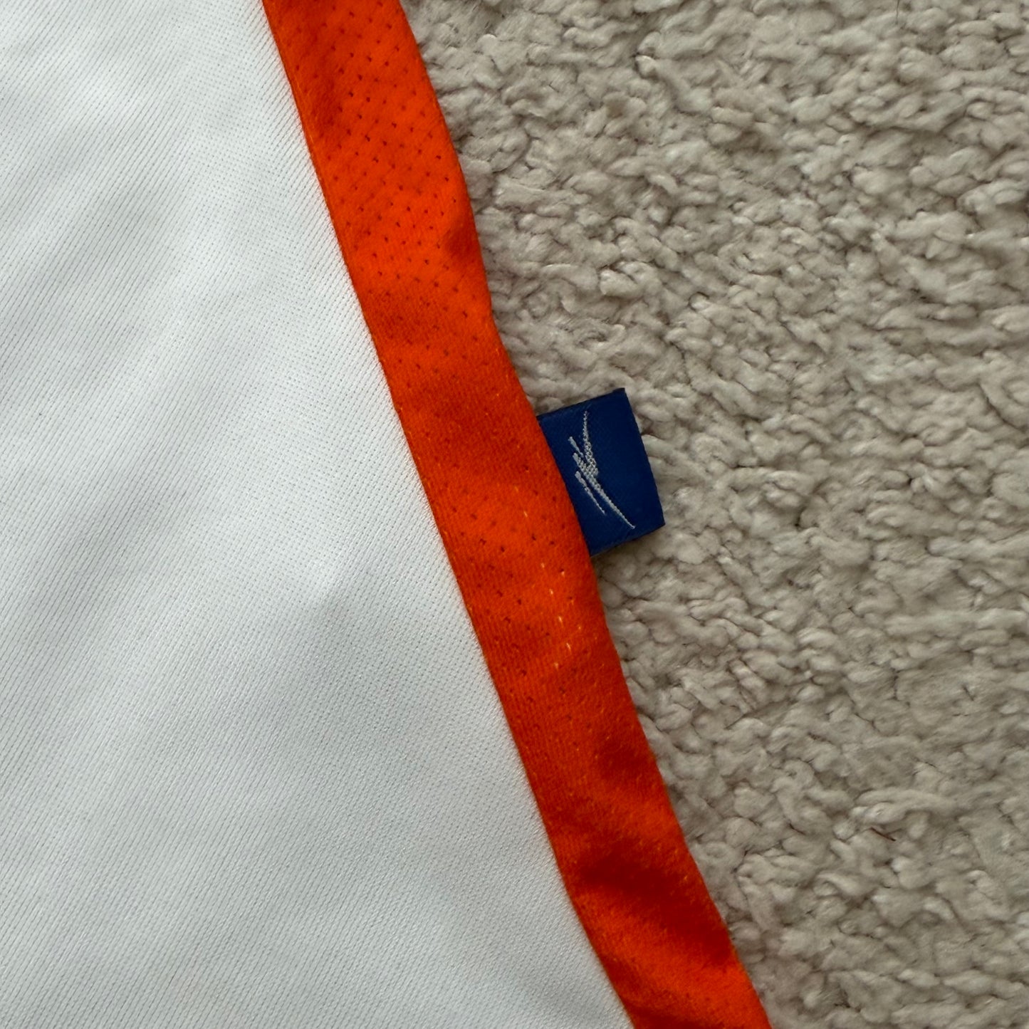 Jaguares de Chiapas 2005/06 away (L)