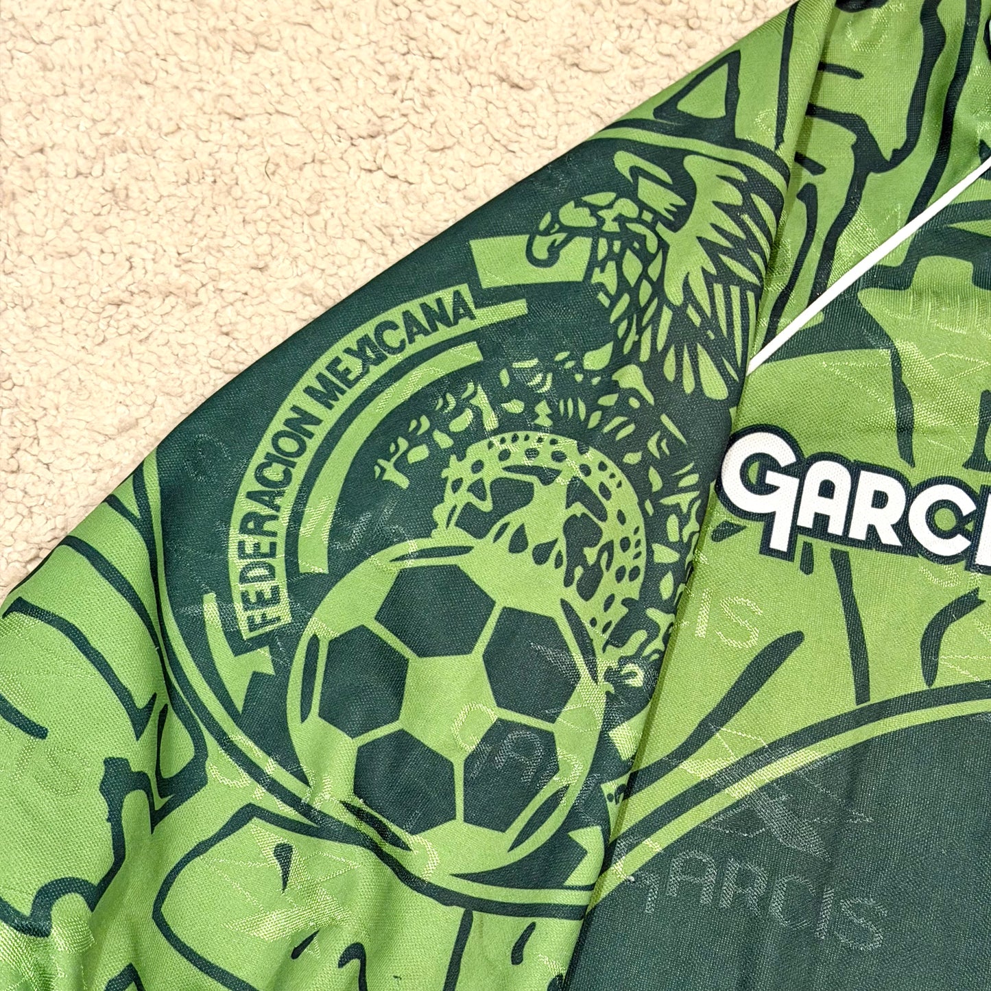 Mexico 1999 home (XL)