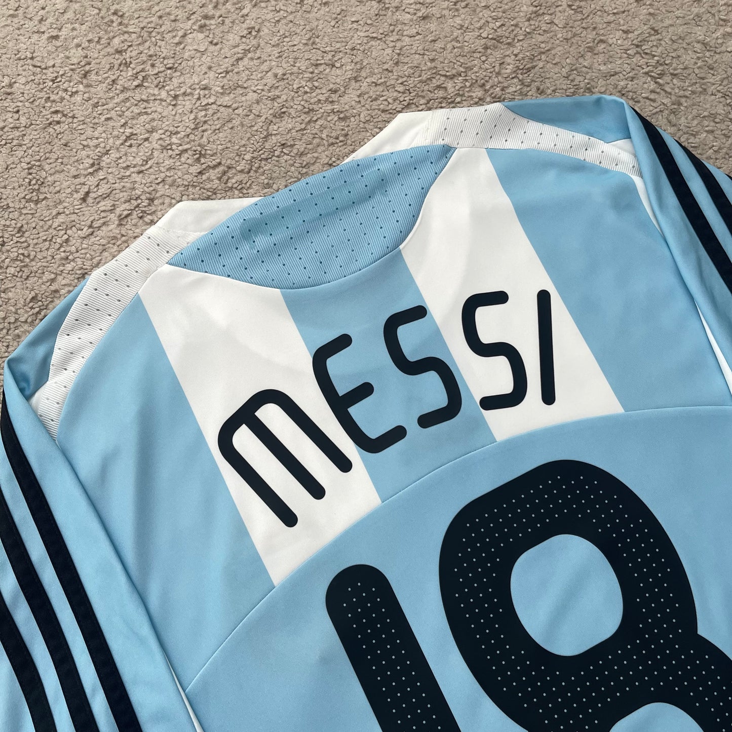Argentina 2007/09 home x Messi #18 (XL)