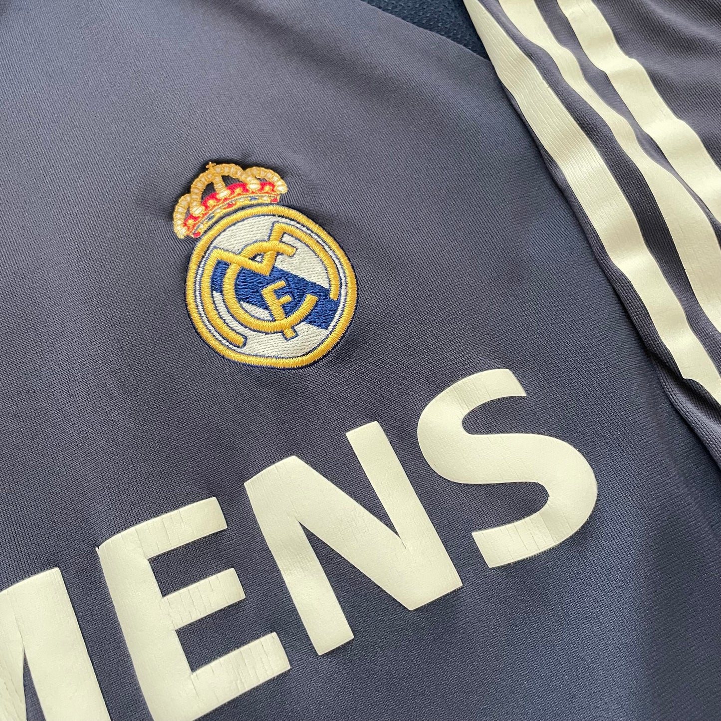 Real Madrid 2005/06 away x Zinedine Zidane #5 (M)