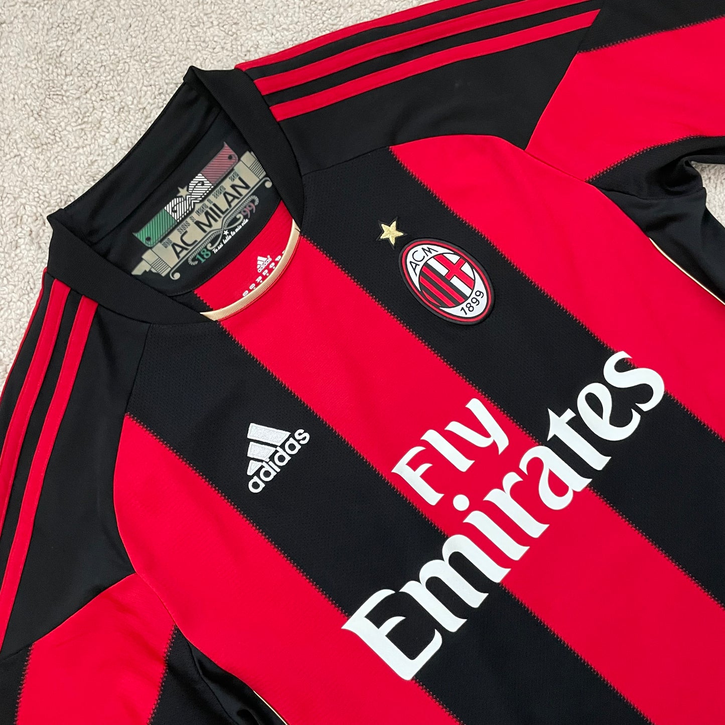 AC Milan 2010/11 home x Ronaldinho #80 (M)