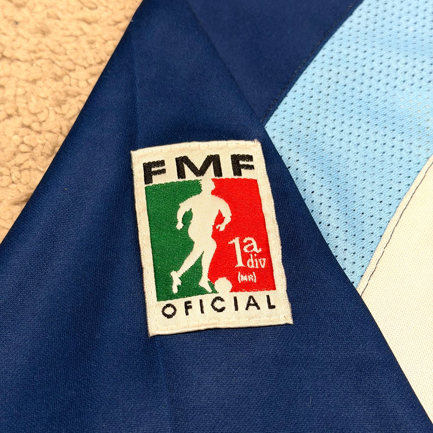 Puebla 2003/04 away (L)