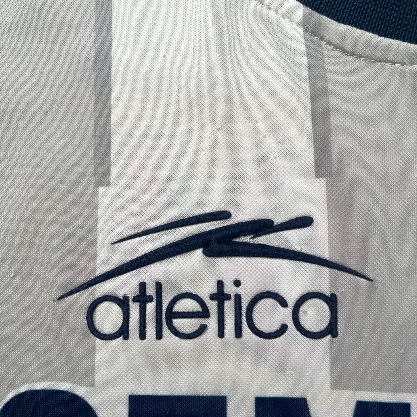 Pachuca 2001/02 away (L)
