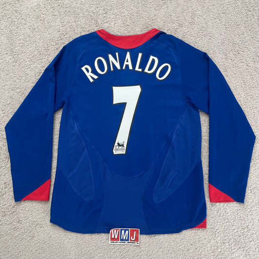 Manchester United 2005/06 away LONG SLEEVES x Cristiano Ronaldo #7 (M) *has some flaws