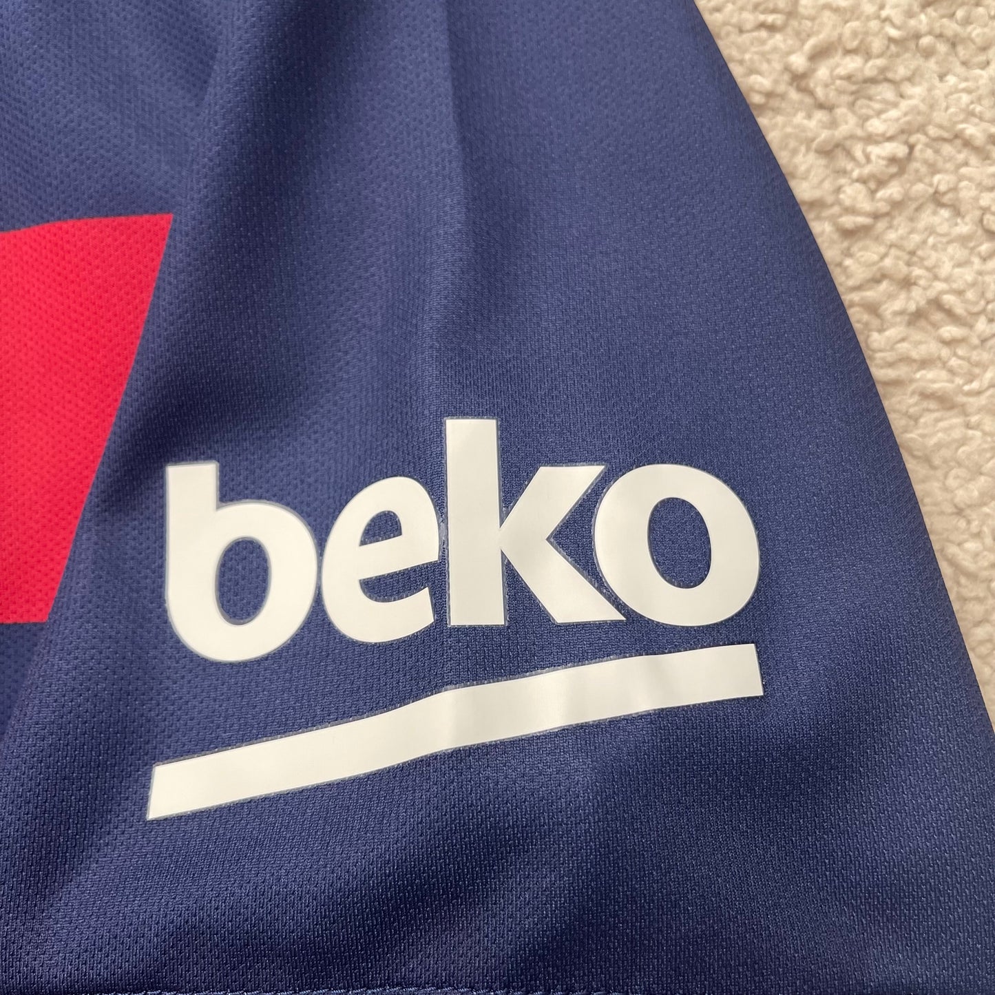 Barcelona 2015/16 home x Sergio Busquets #5 (L)