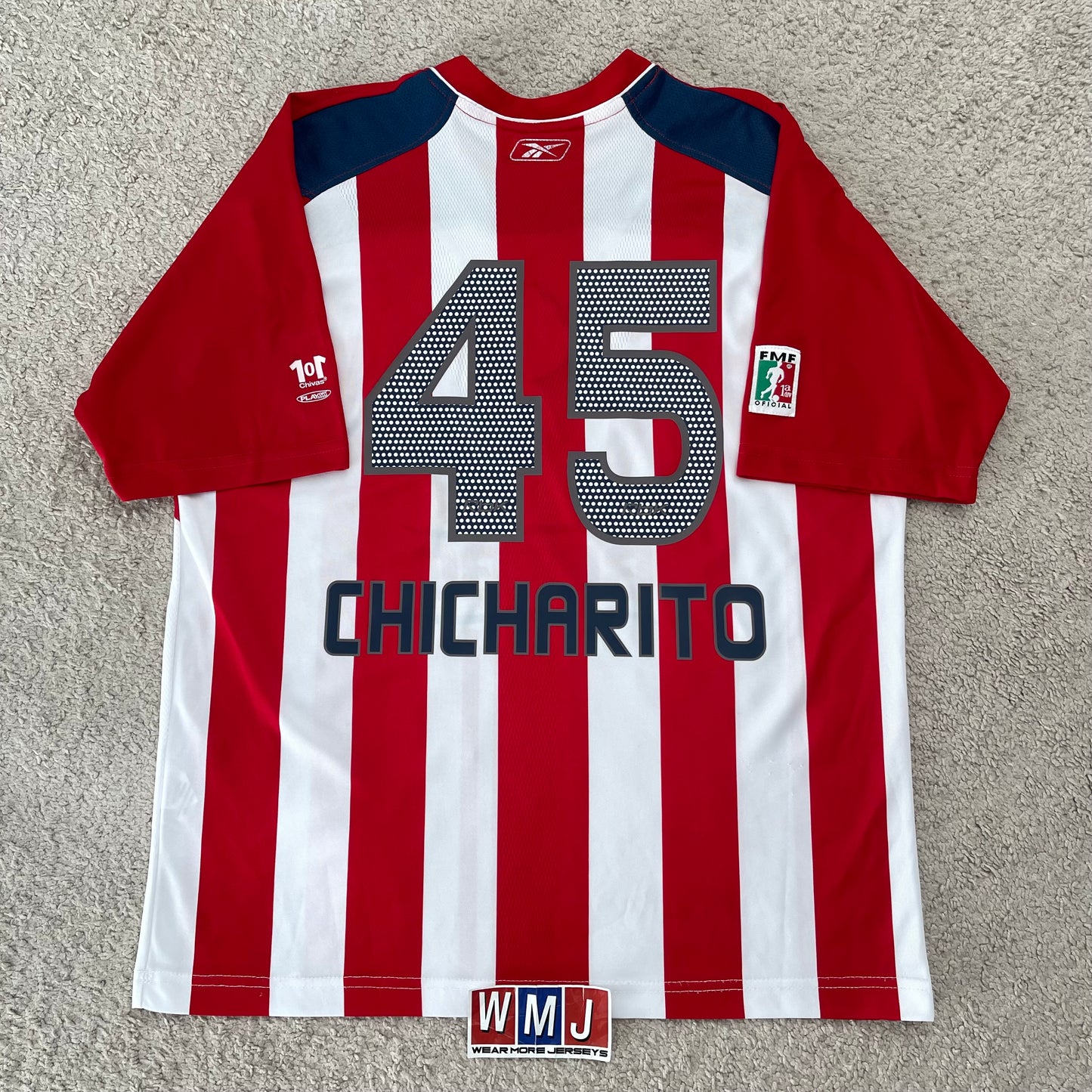 Chivas de Guadalajara 2006/07 home x Chicharito Hernandez #45 (S,runs BIG. Fits like a size M)