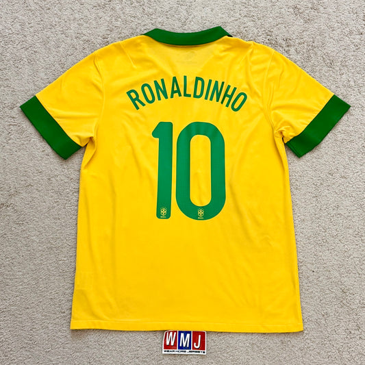 Brazil 2013 home x Ronaldinho #10 (L)