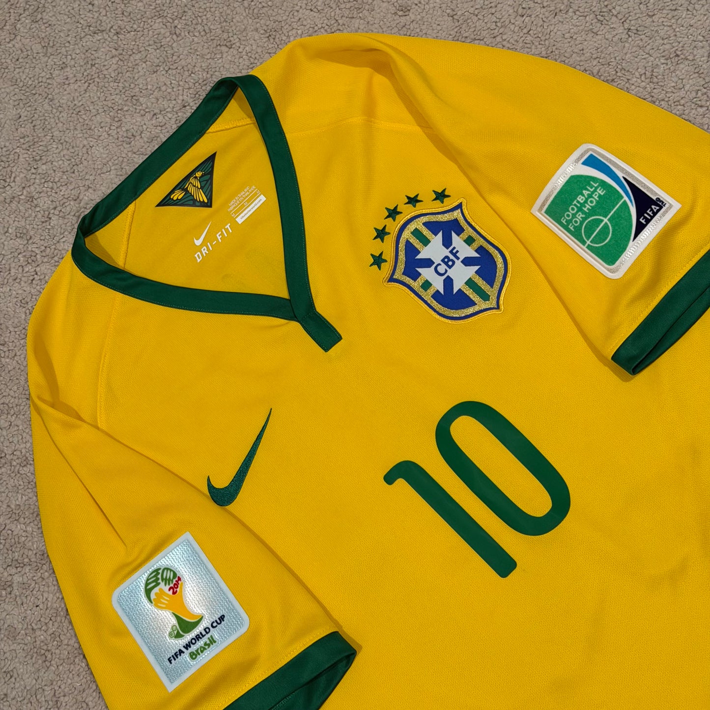 Brazil 2014 World Cup home x Neymar Jr #10 (M)