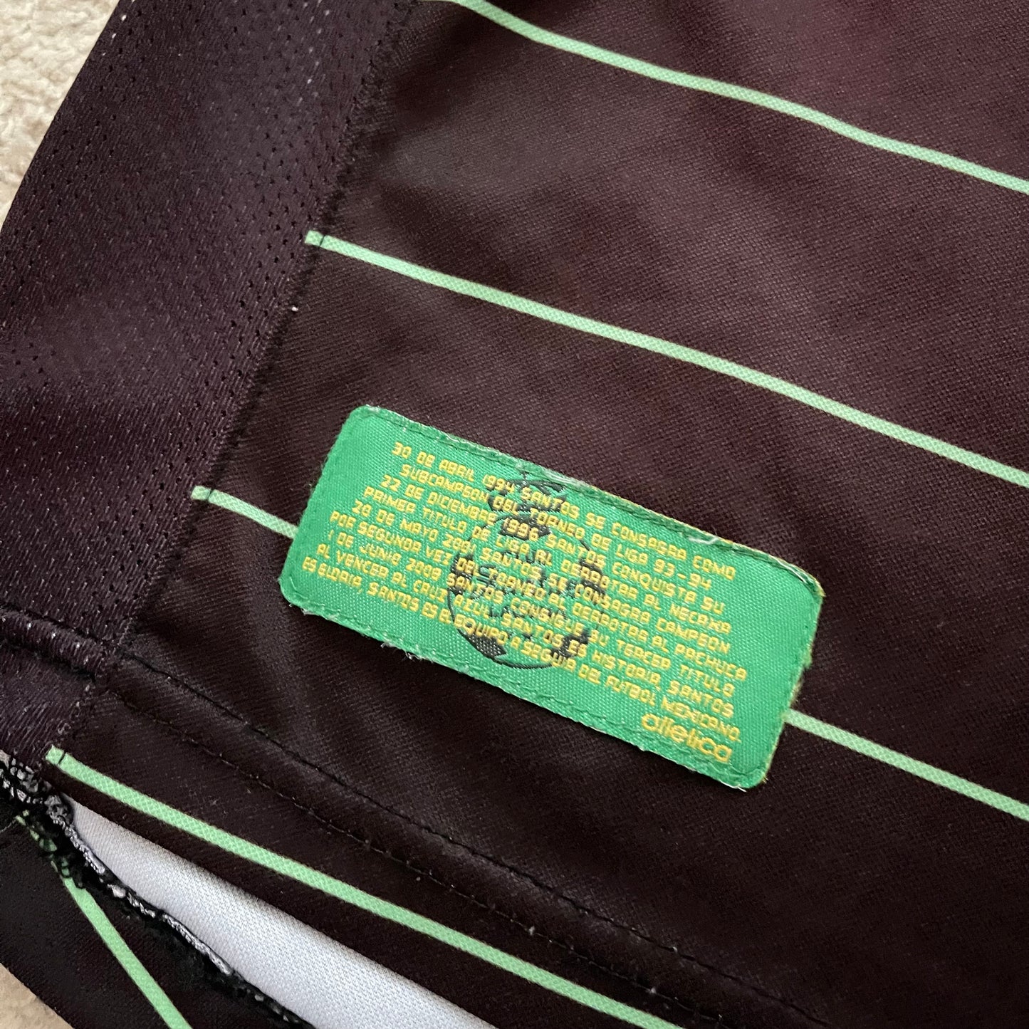 Santos Laguna 2010/11 third (L)