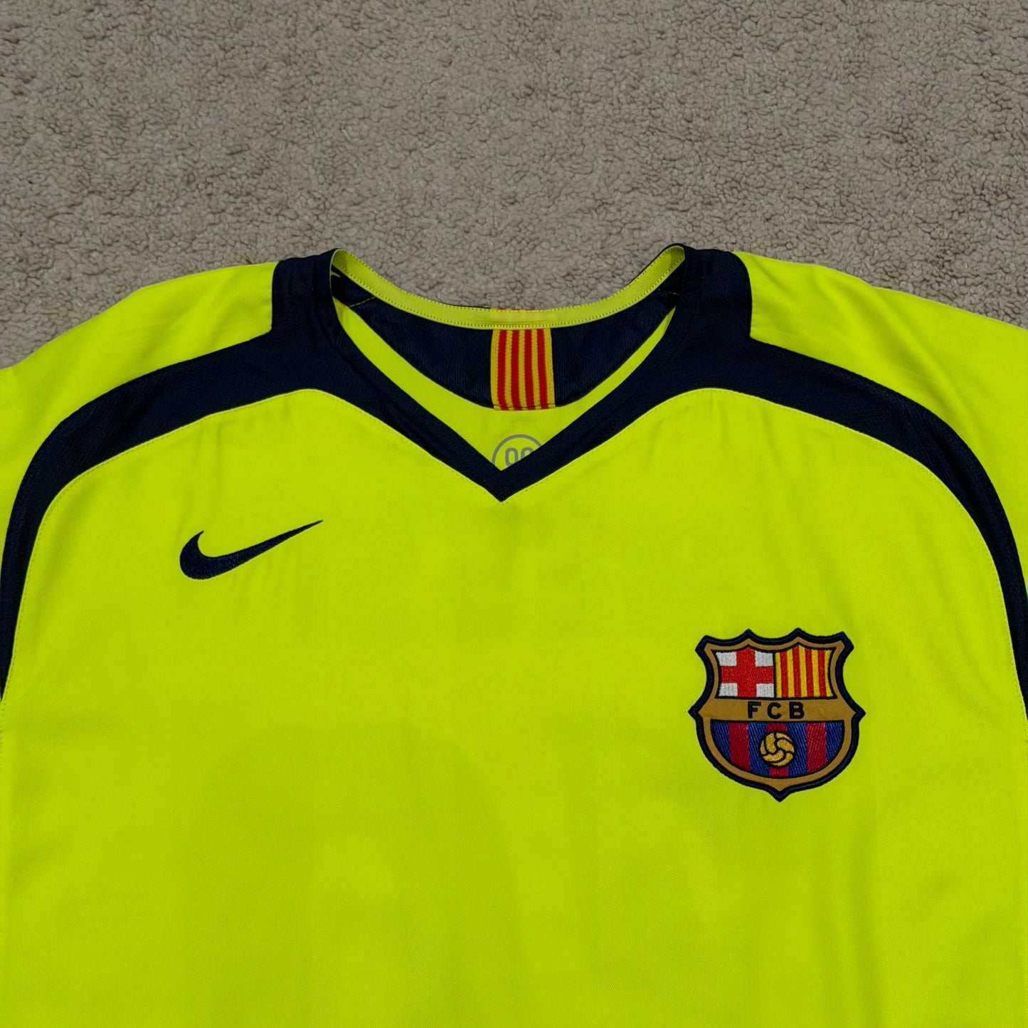 Barcelona 2005/06 away x Messi #30 (L)
