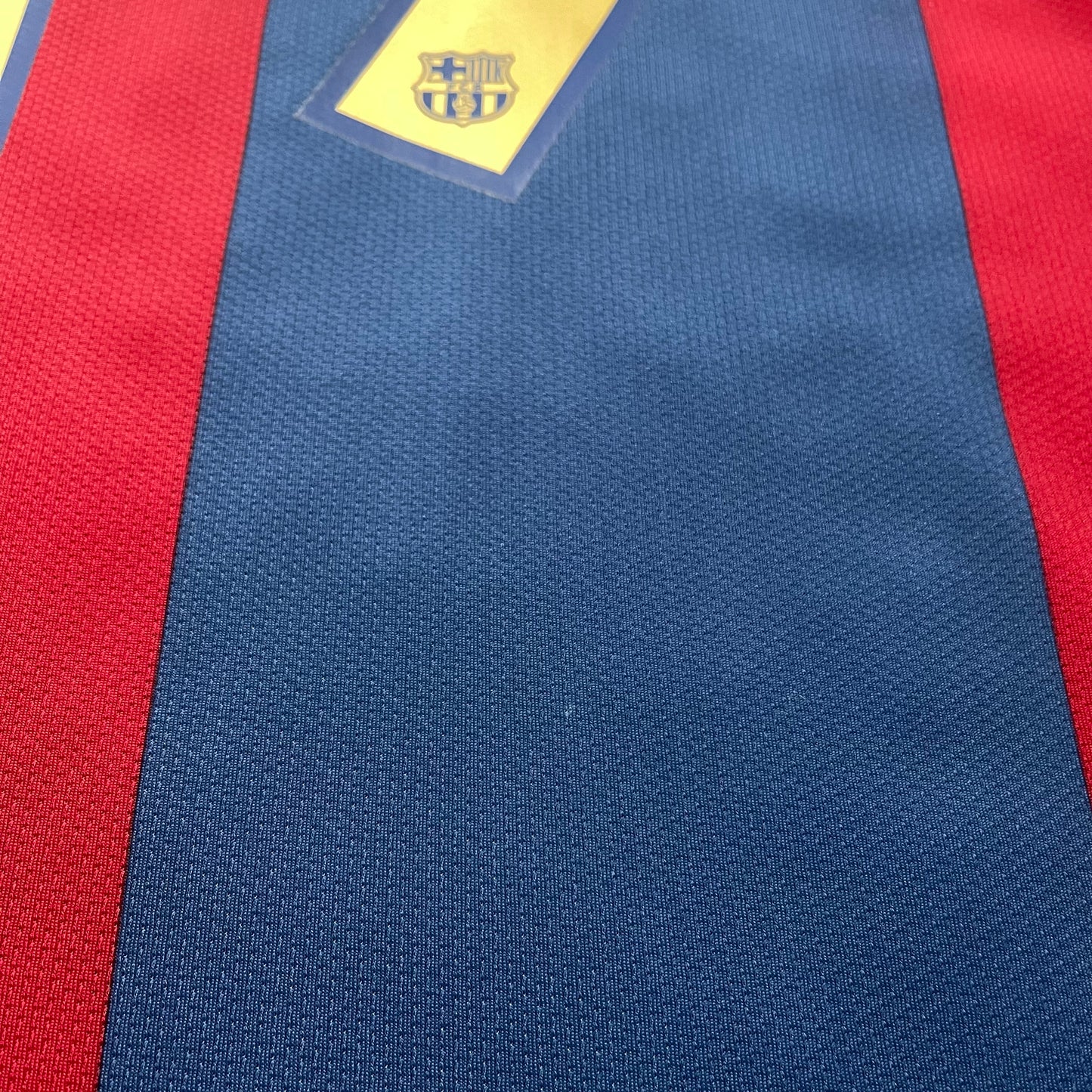 Barcelona 2006/07 home x Messi #19 (L)
