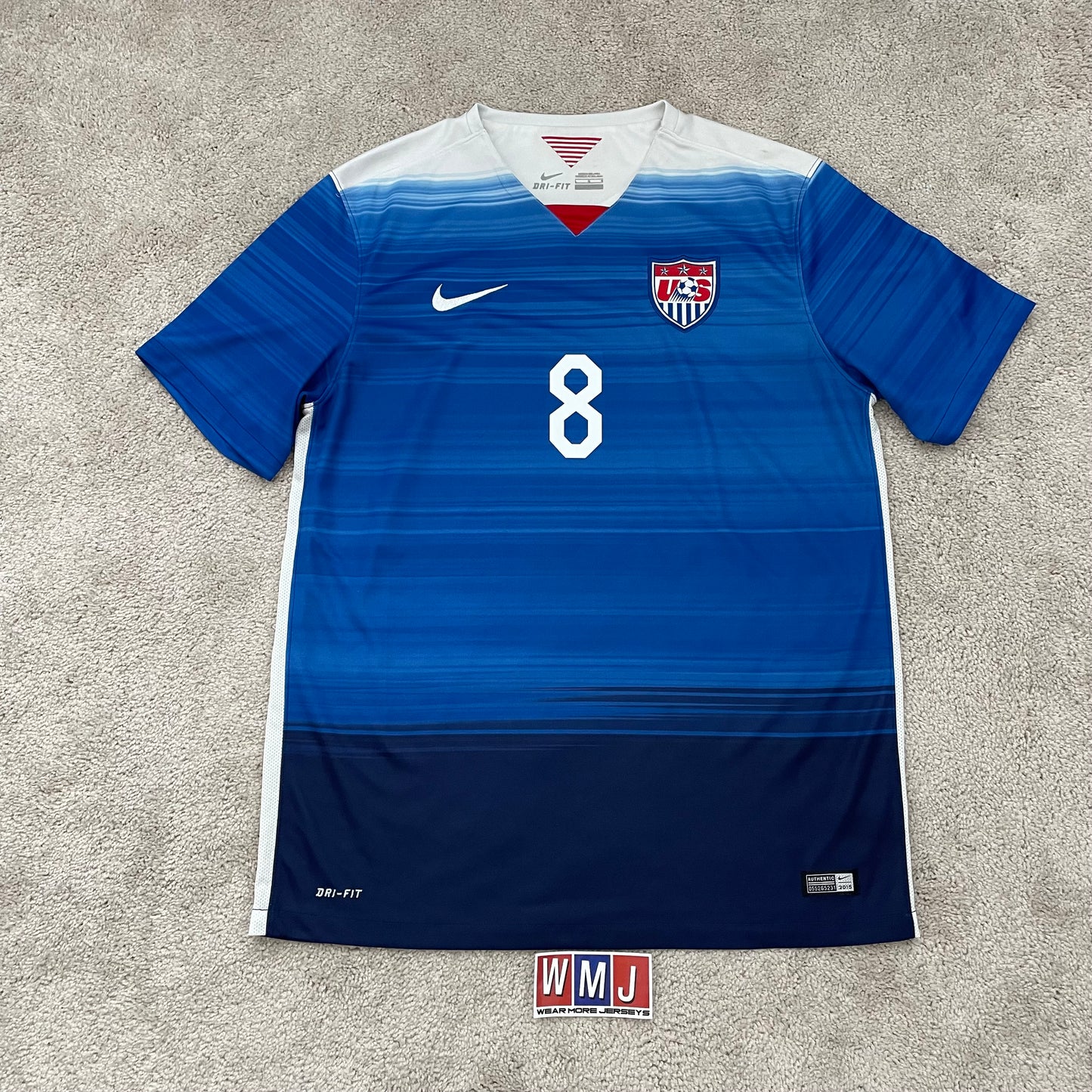 USA 2015/16 away x Clint Dempsey #8 (L)