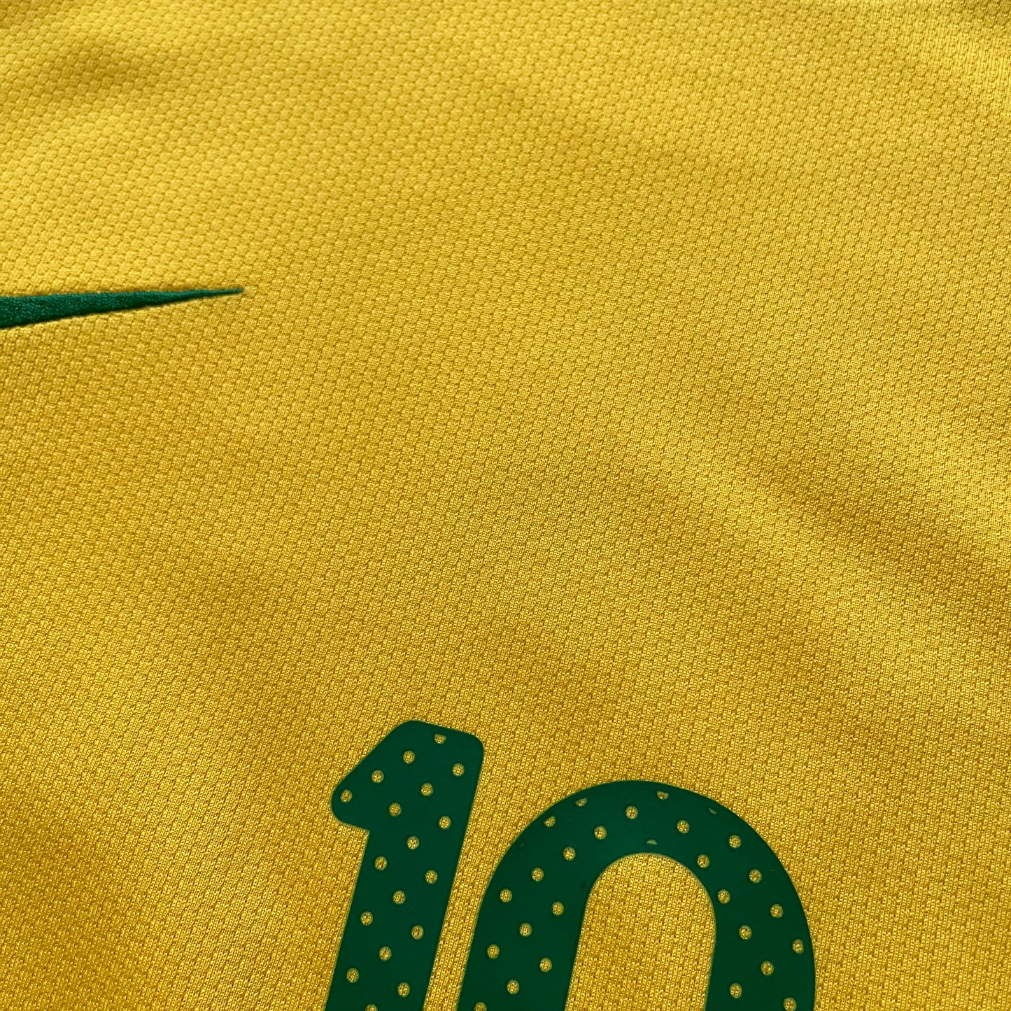 Brazil 2010 World Cup home x Ricardo Kaká #10 (M)
