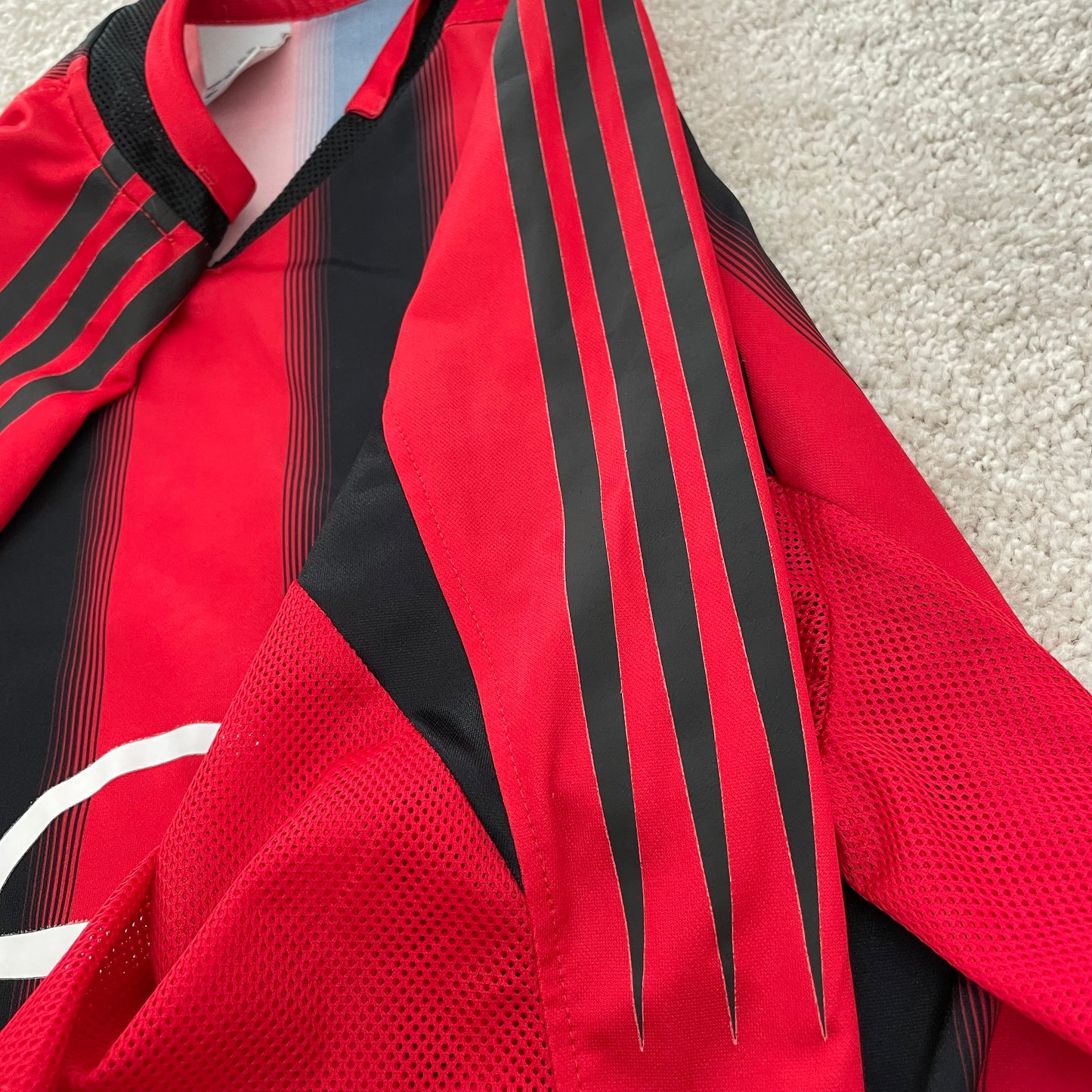 AC Milan 2004/05 home x Ricardo Kaka' #22 (M)