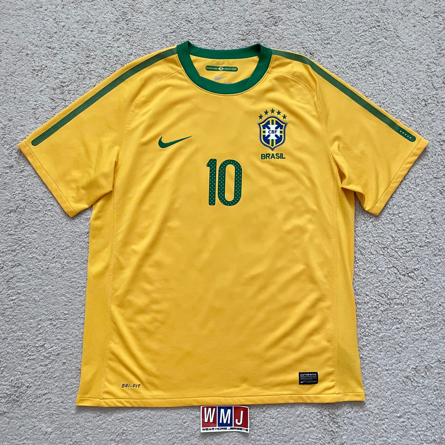 Brazil 2010 World Cup home x Kaka #10 (L)