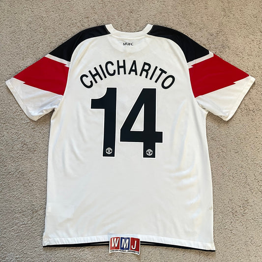 Manchester United 2010/11 away x Chicharito Hernandez #14 (L)