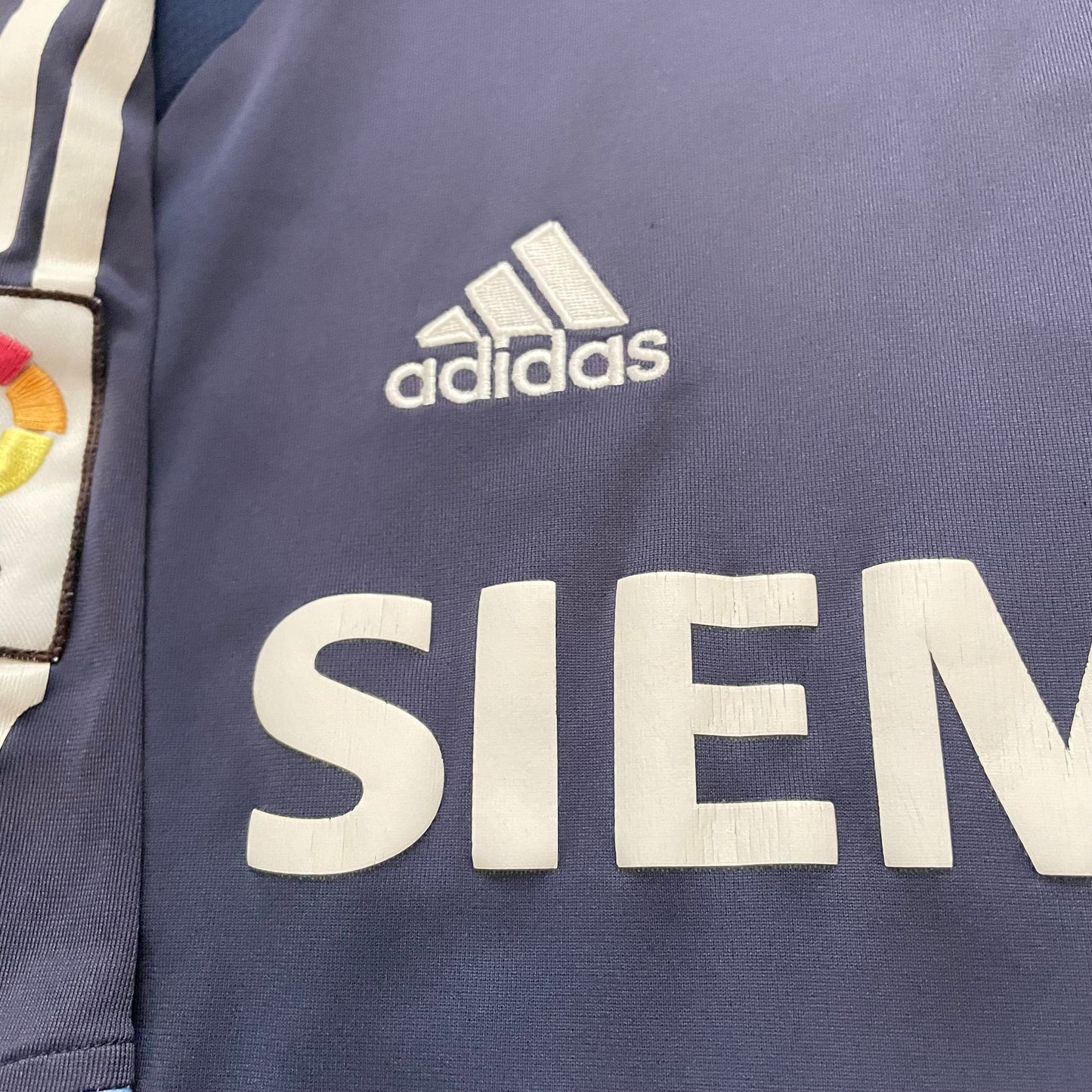 Real Madrid 2005/06 away x Zinedine Zidane #5 (M)