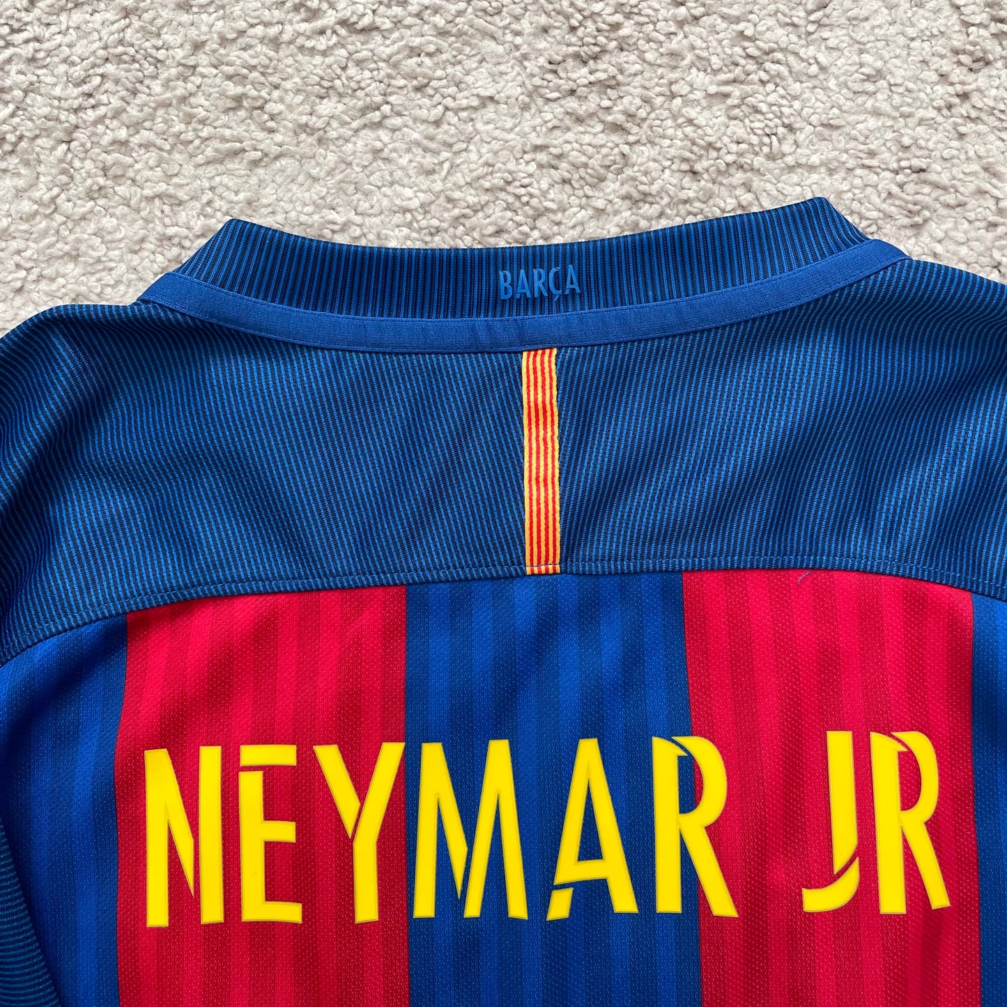 Barcelona 2016/17 home x Neymar Jr #11 (L)