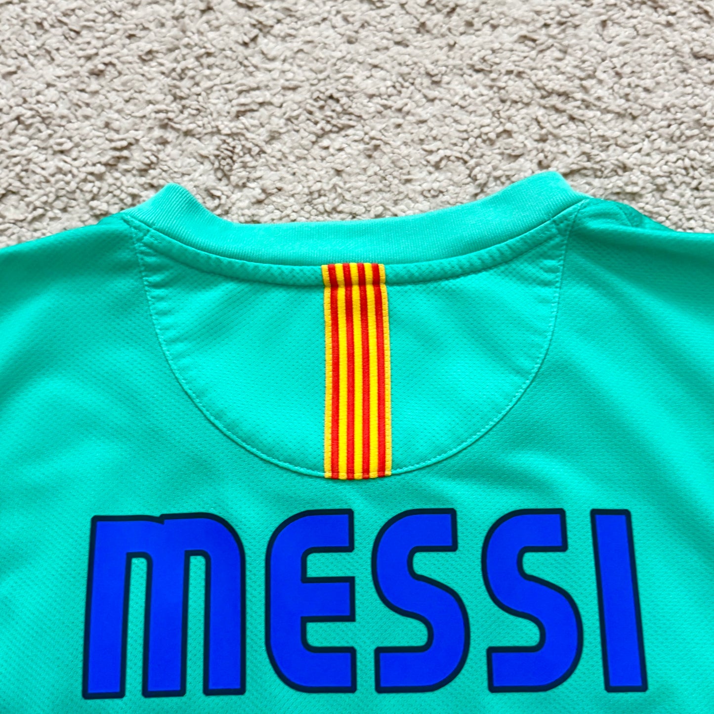 Barcelona 2010/11 away x Messi #10 (L)