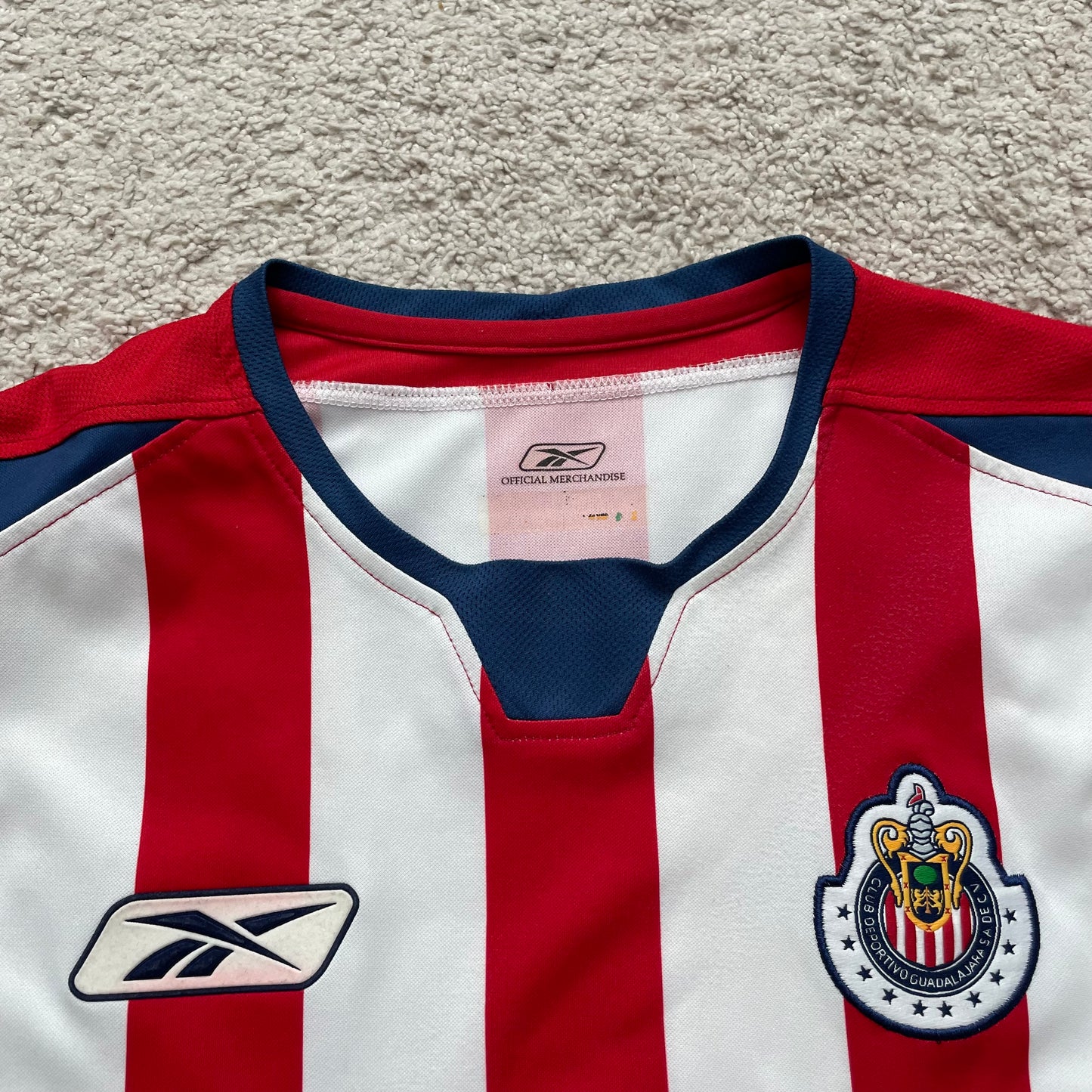 Chivas de Guadalajara 2004/05 home x Bofo Bautista #7 (M, runs big)