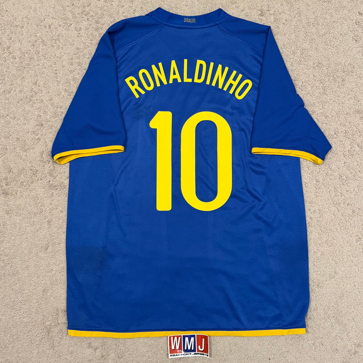 Brazil 2008/2009/2010 away x Ronaldinho #10 (L)