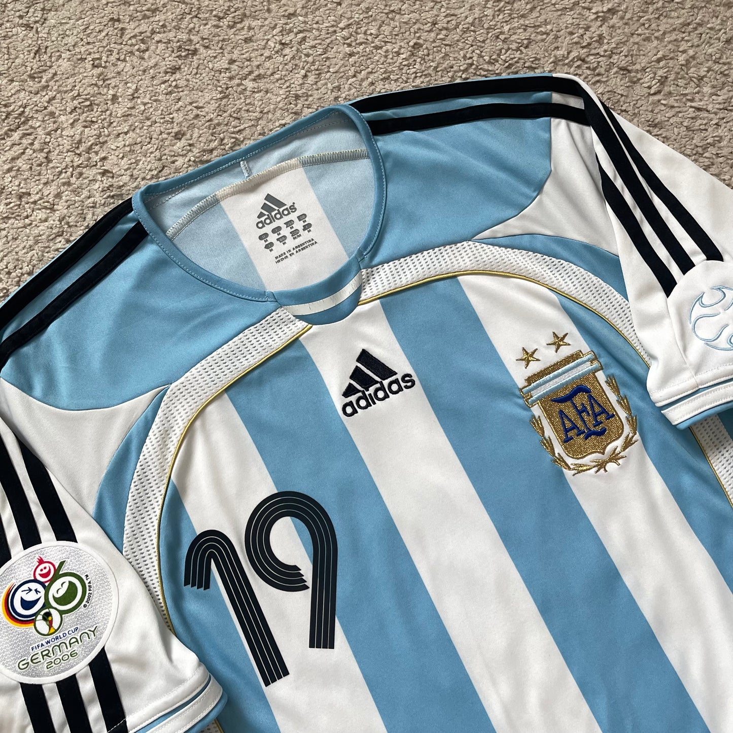 Argentina 2006 World Cup home x Messi #19 (M)