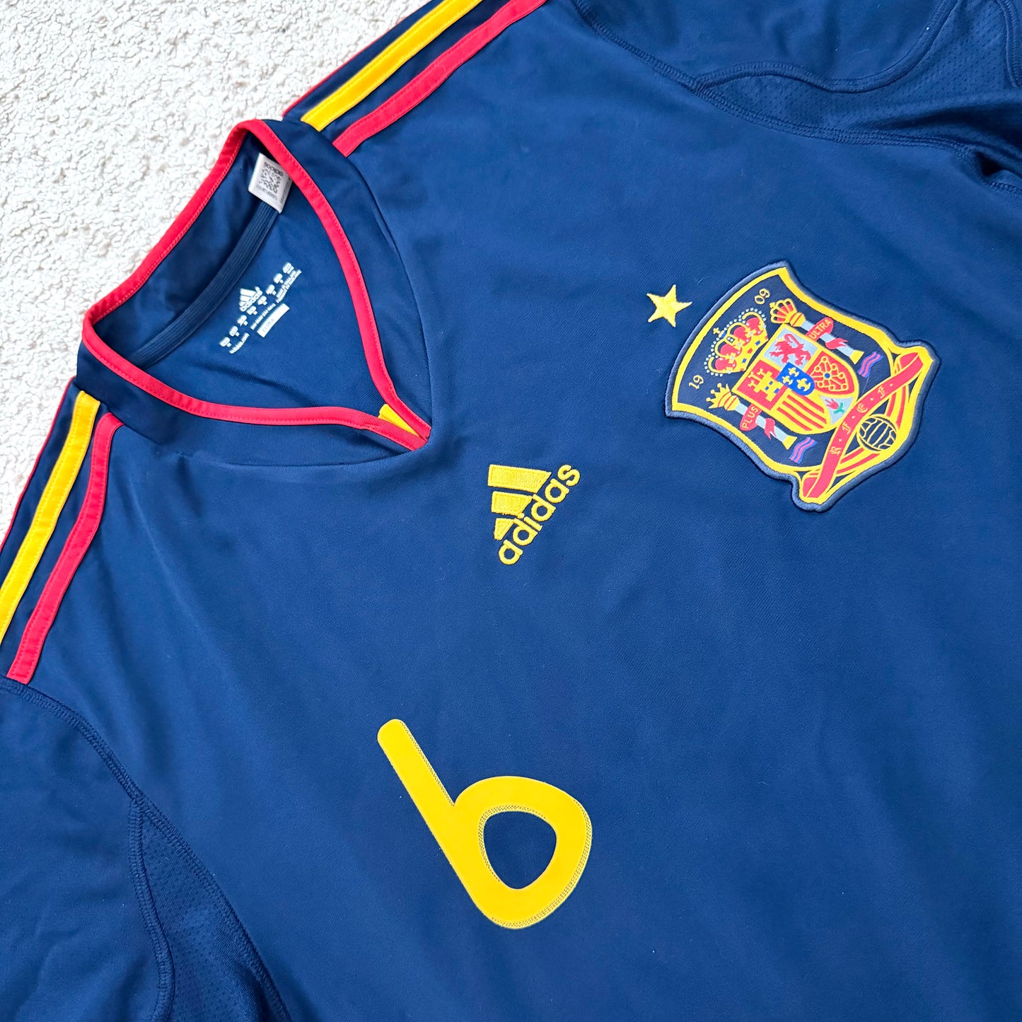 Spain 2010 World Cup away x Andres Iniesta #6 (M)