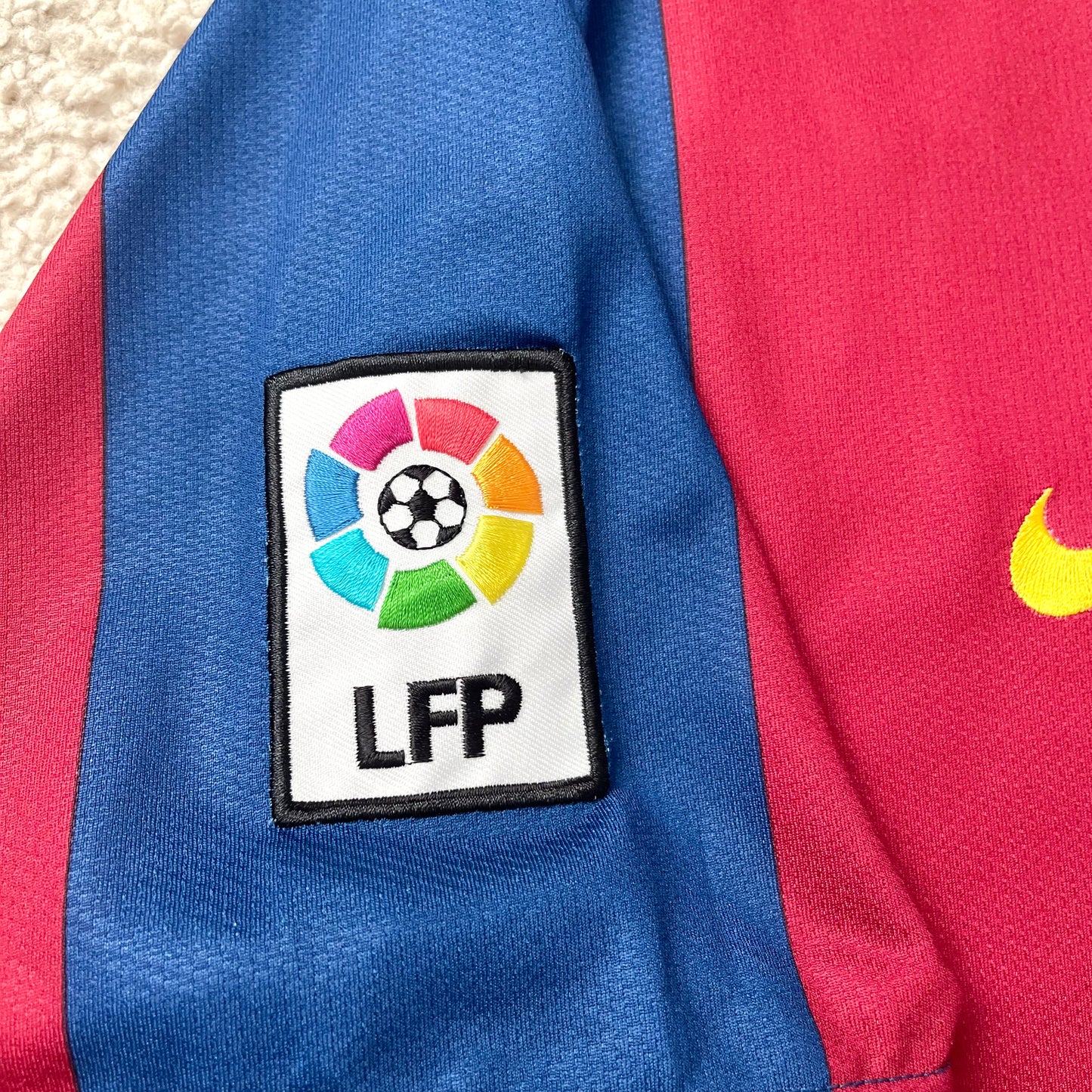 Barcelona 2007/08 home x Ronaldinho #10 (L)
