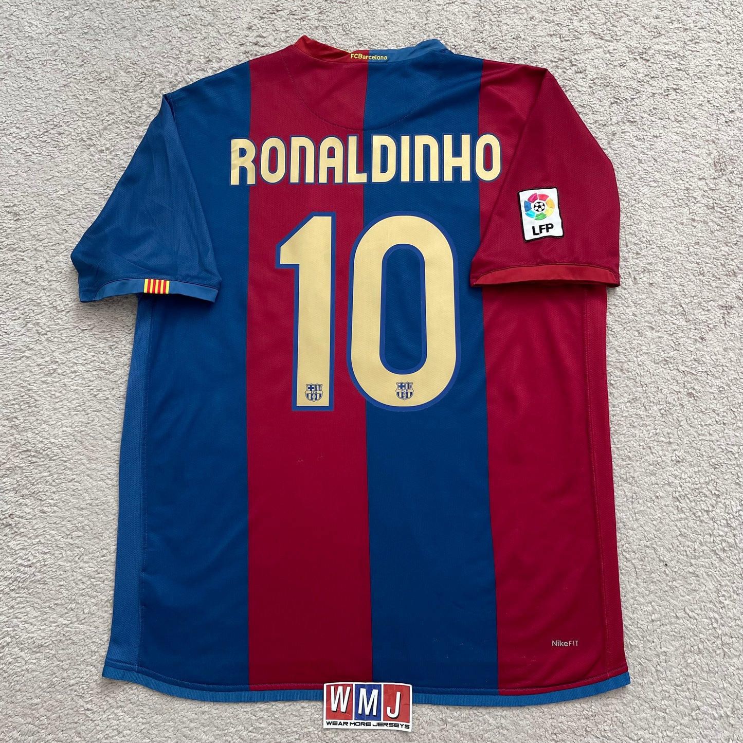 Barcelona 2006/07 home x Ronaldinho #10 (XL)