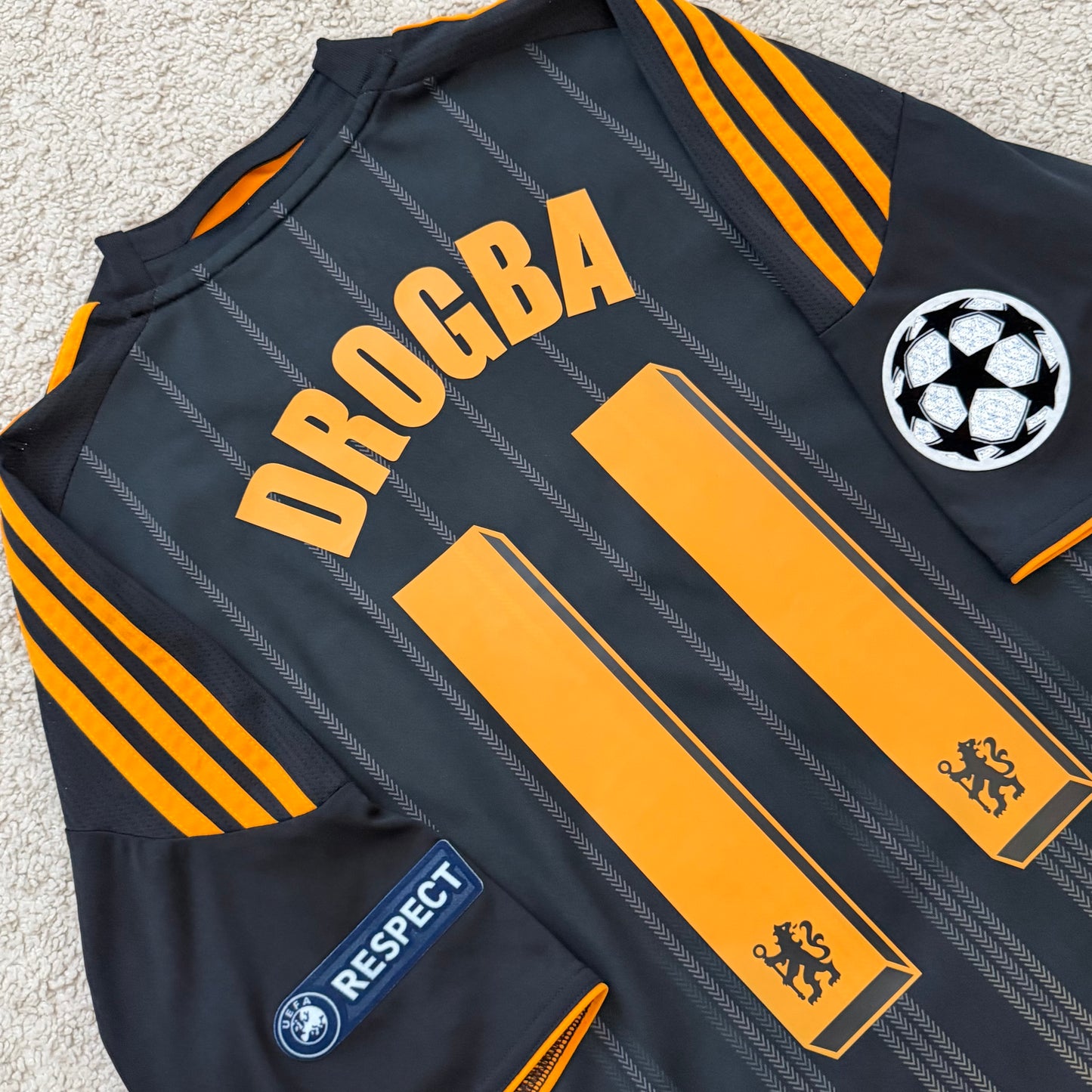 Chelsea 2010/11 away CHAMPIONS LEAGUE x Didier Drogba #11 (M)