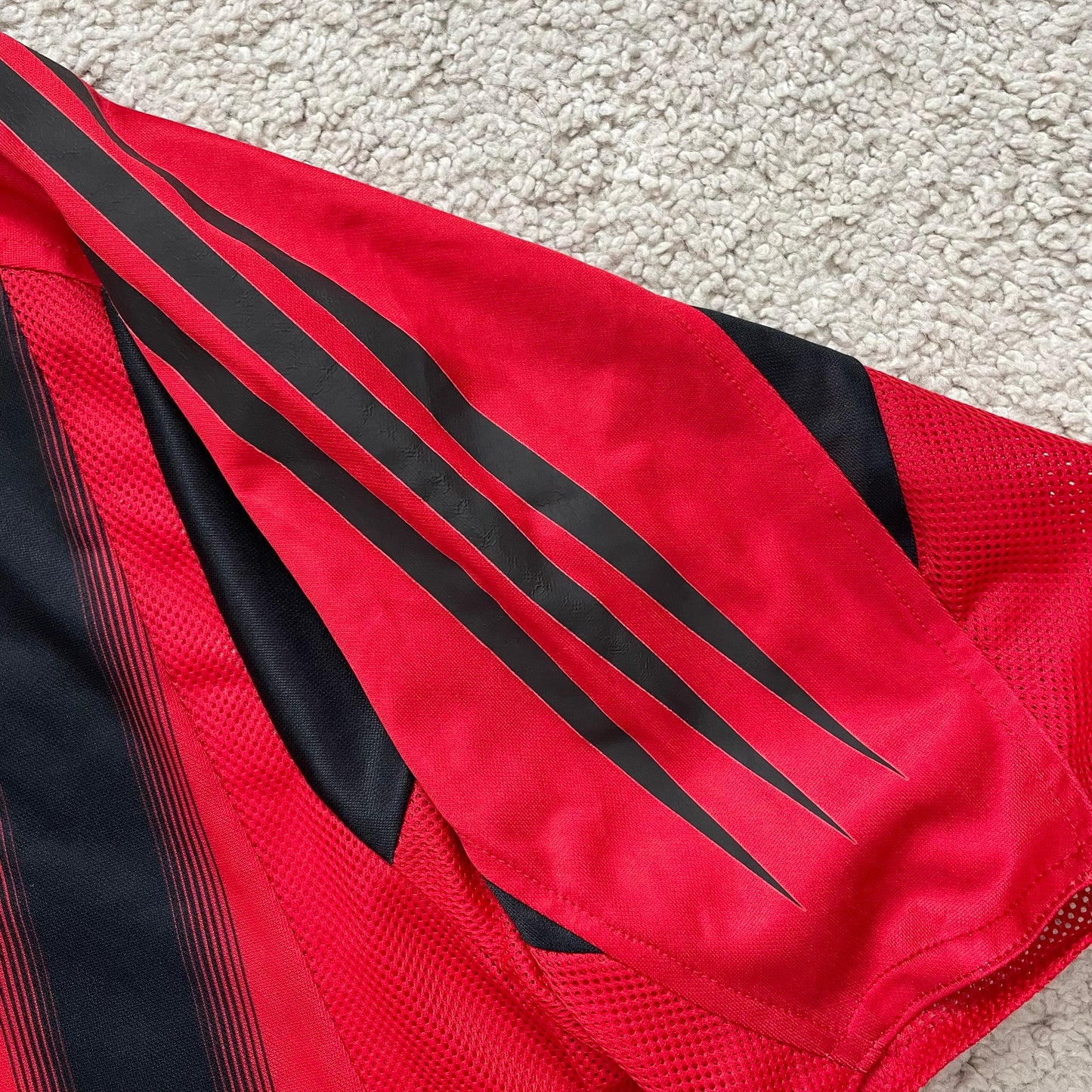 AC Milan 2004/05 home x Ricardo Kaka' #22 (M)