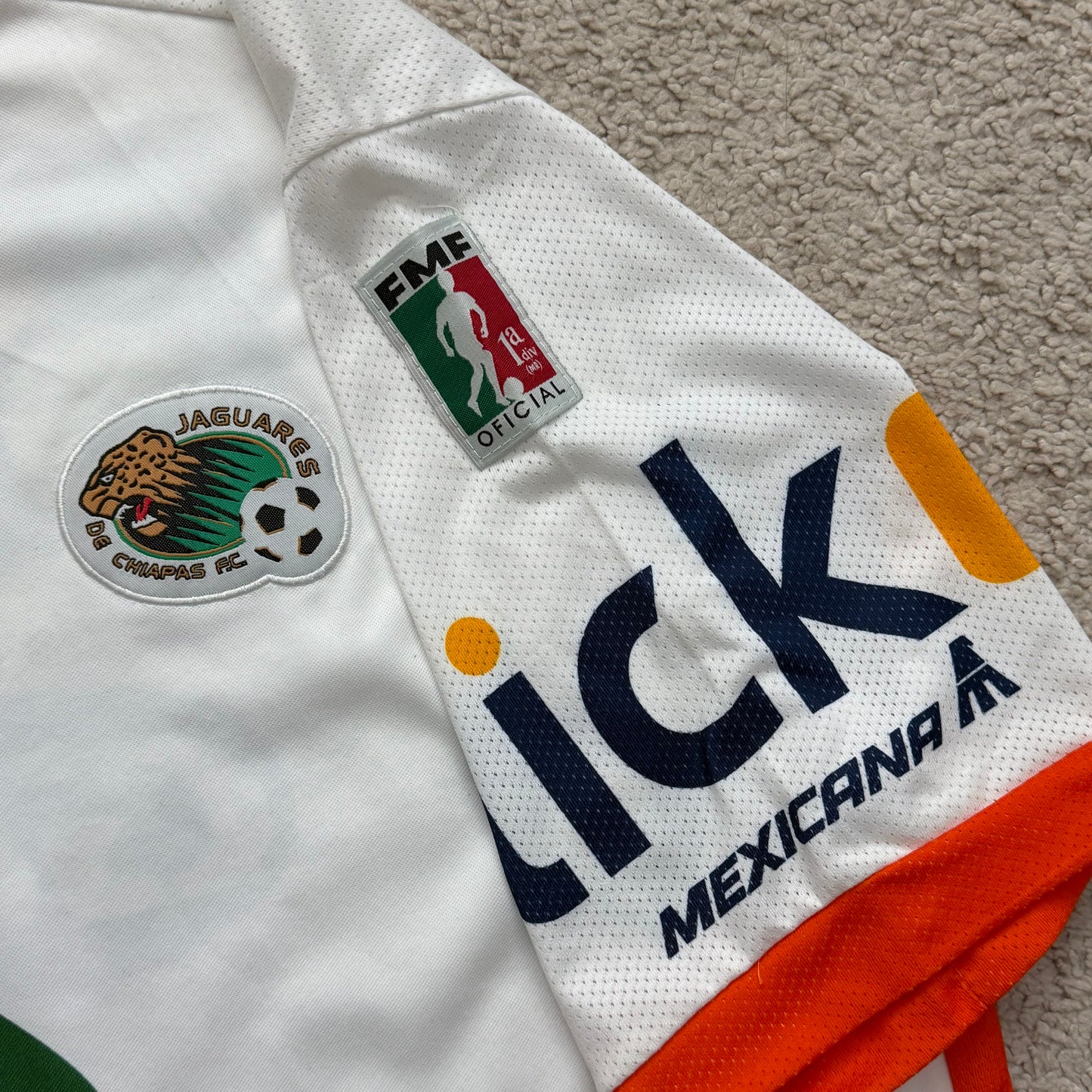 Jaguares de Chiapas 2005/06 away (L)