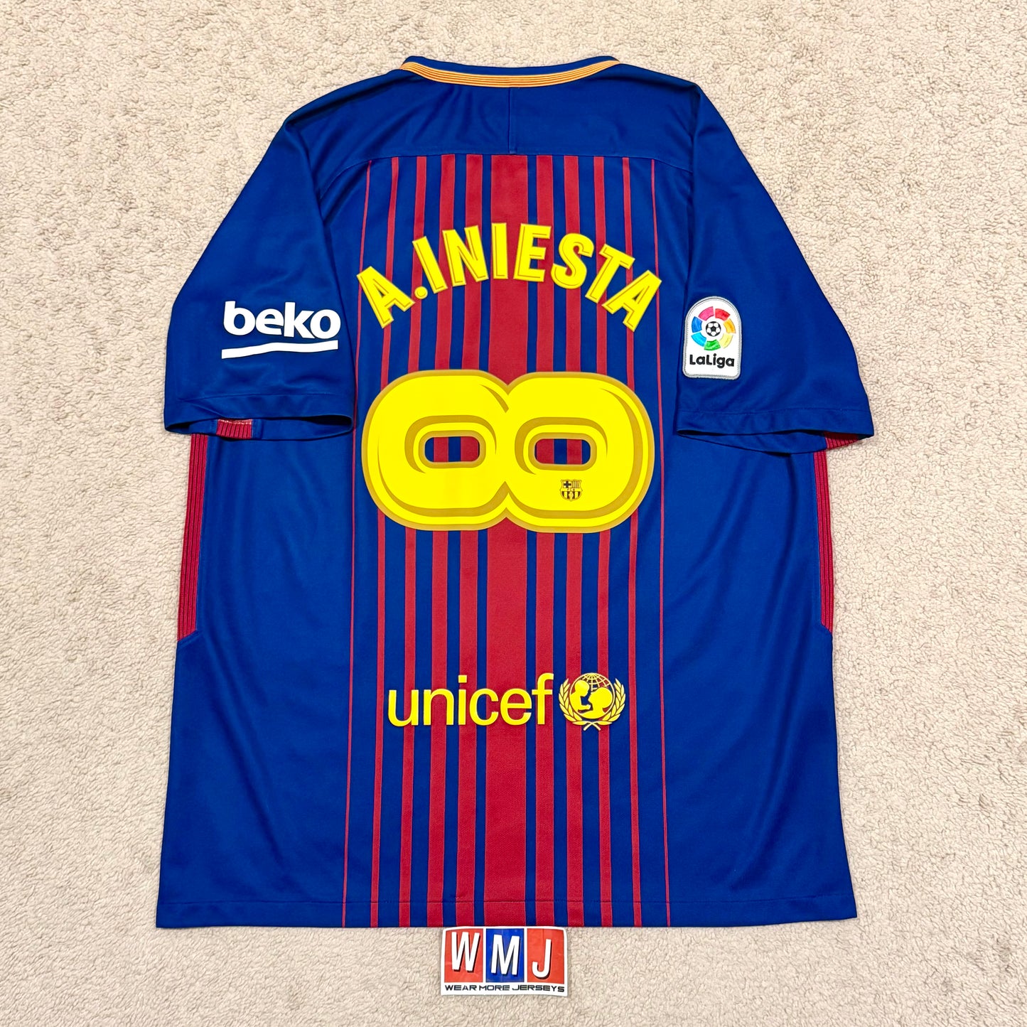Barcelona 2017/18 home x Andres Iniesta INFINITO SPECIAL EDITION (L)