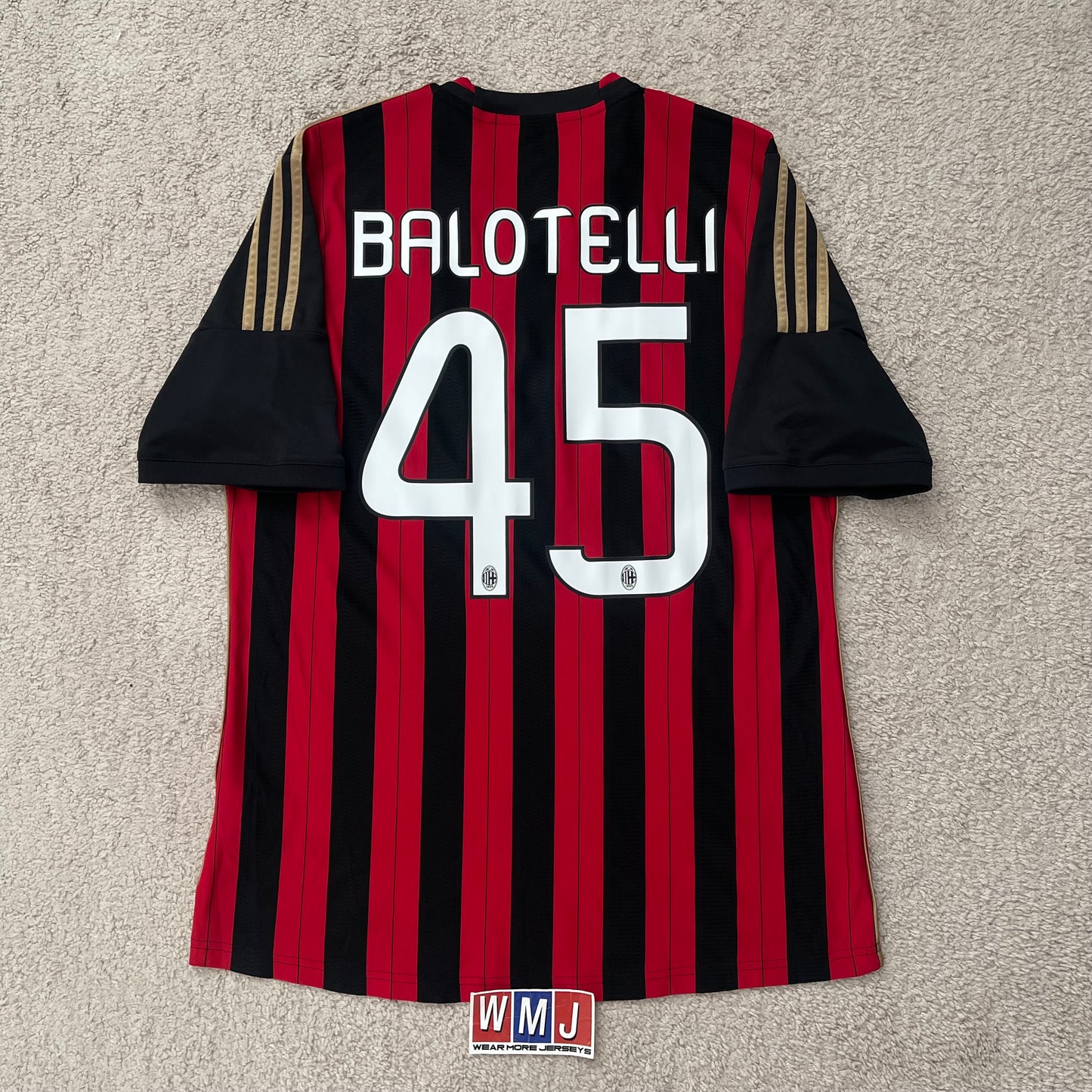 AC Milan 2013/14 home x Mario Balotelli #45 (L)