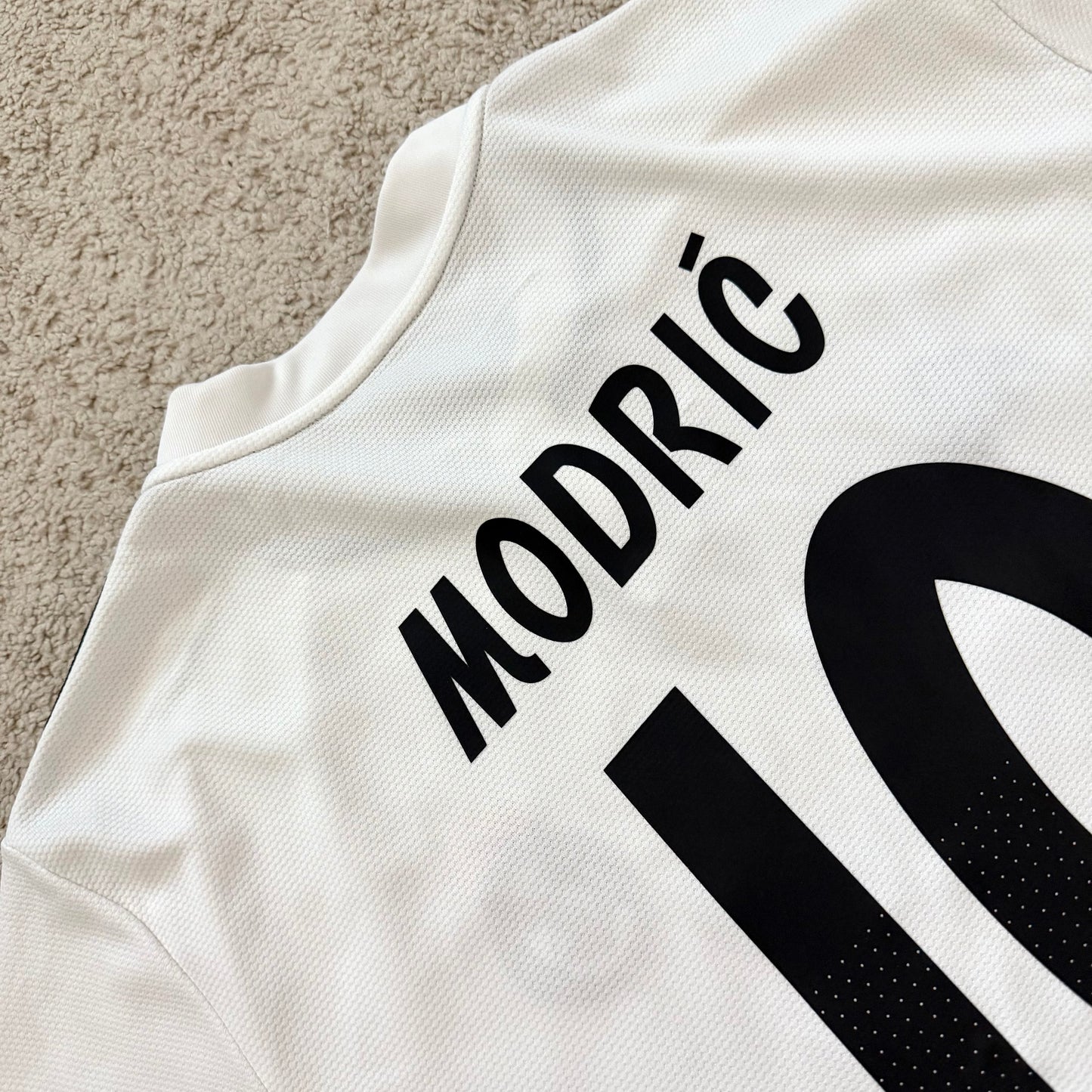 Real Madrid 2018/19 home x Luka Modrić #10 (XL)