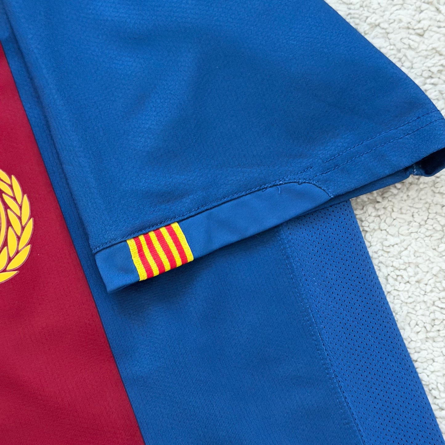 Barcelona 2006/07 home x Messi #19 (L)