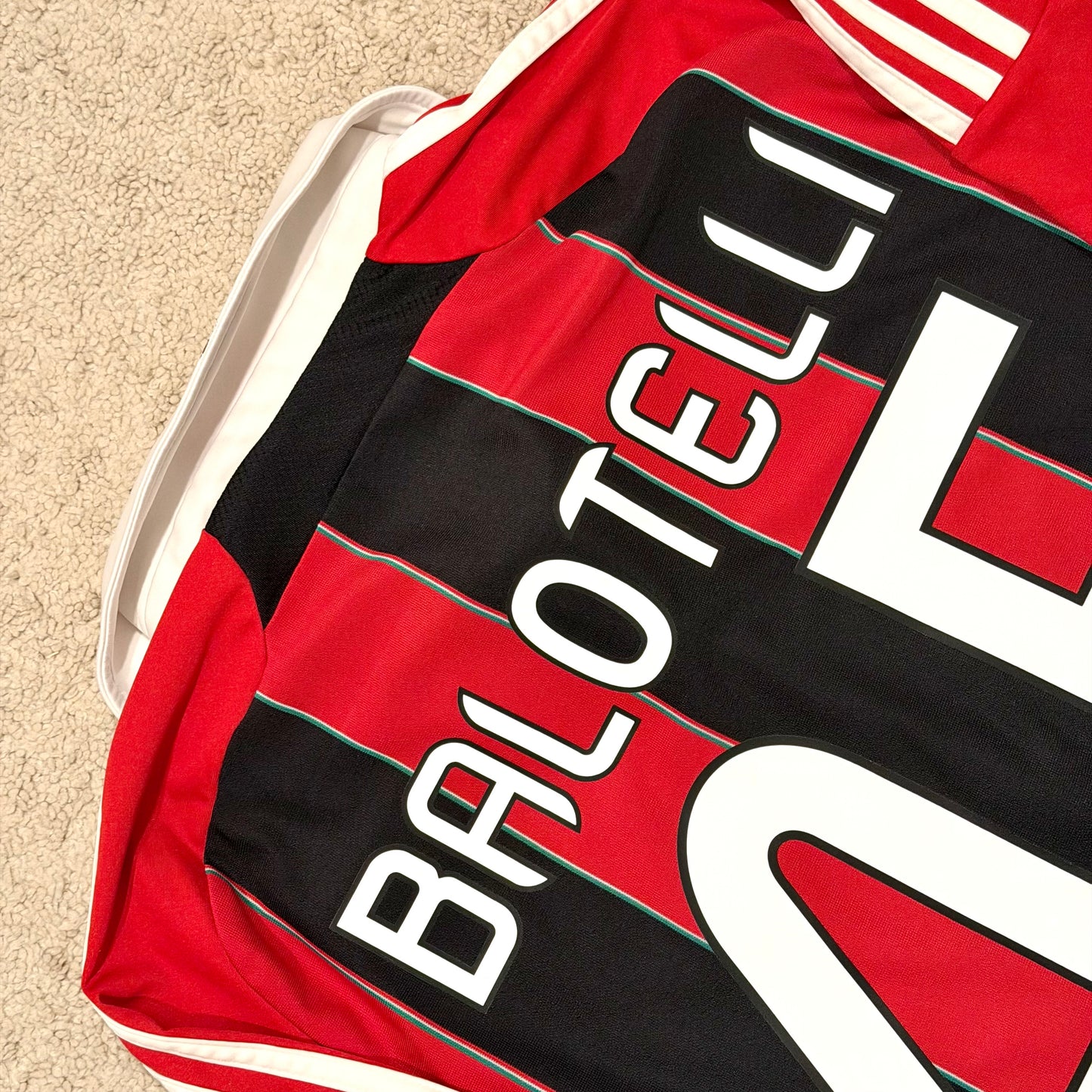 AC Milan 2012/13 home x Mario Balotelli #45 (M)