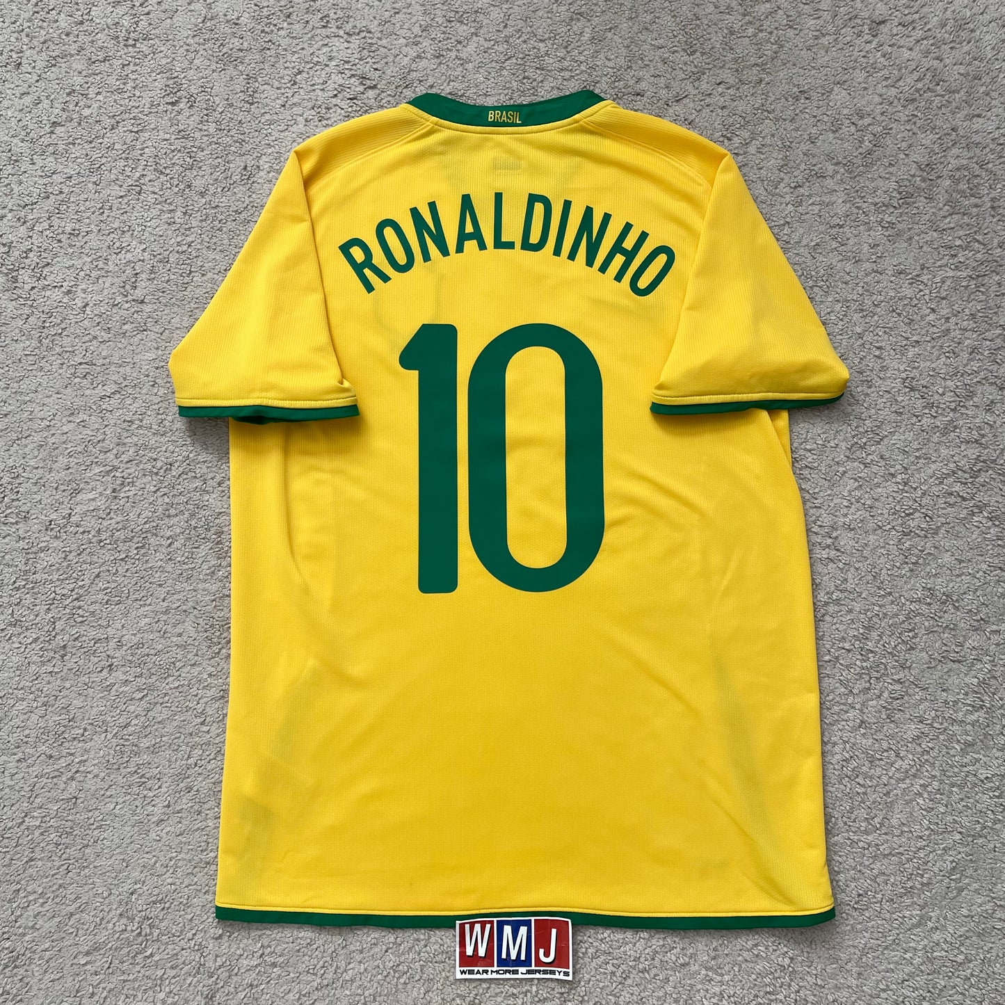 Brazil 2008/2009/2010 home x Ronaldinho #10 (M)