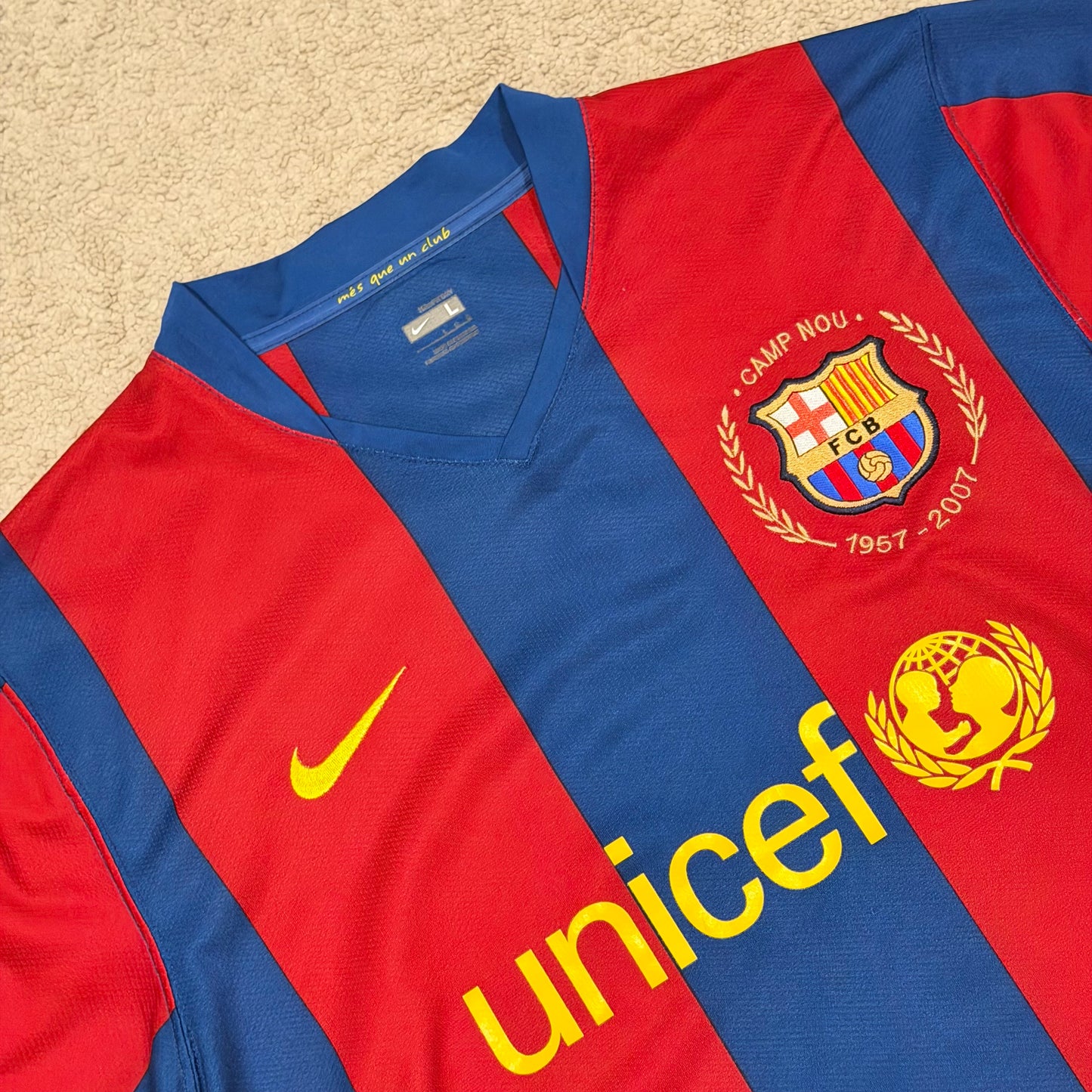 Barcelona 2007/08 home x Ronaldinho #10 (L)