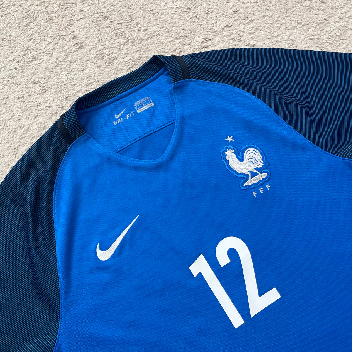 France 2016/17 home x Kylian Mbappé #12 (M)