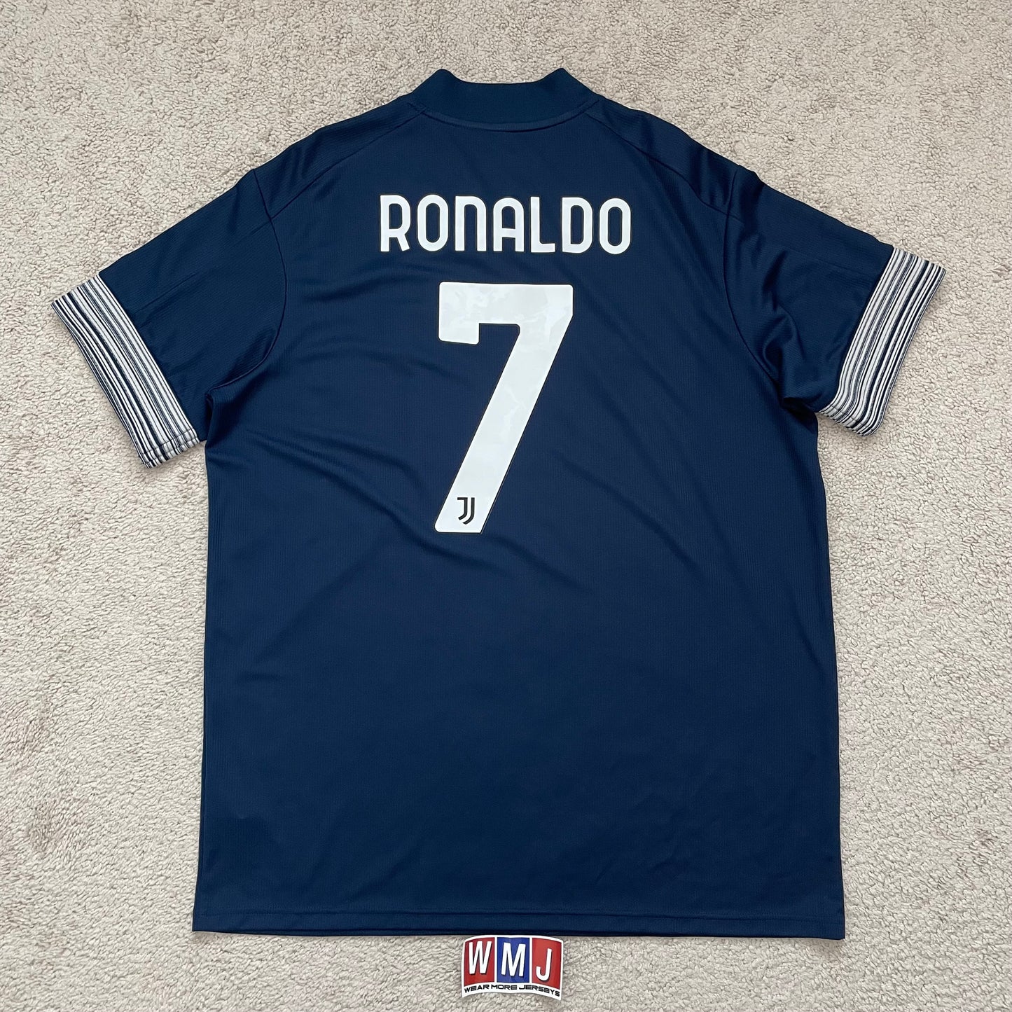 Juventus 2020/21 away x Ronaldo #7 (XL)