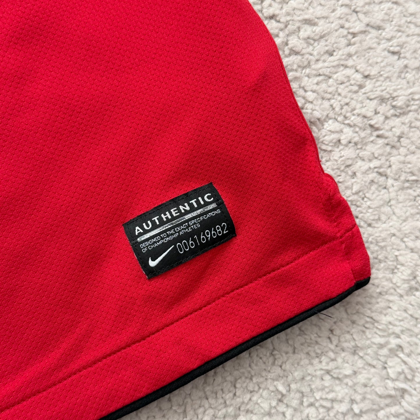 Manchester United 2010/11 home x Chicharito #14 (L)