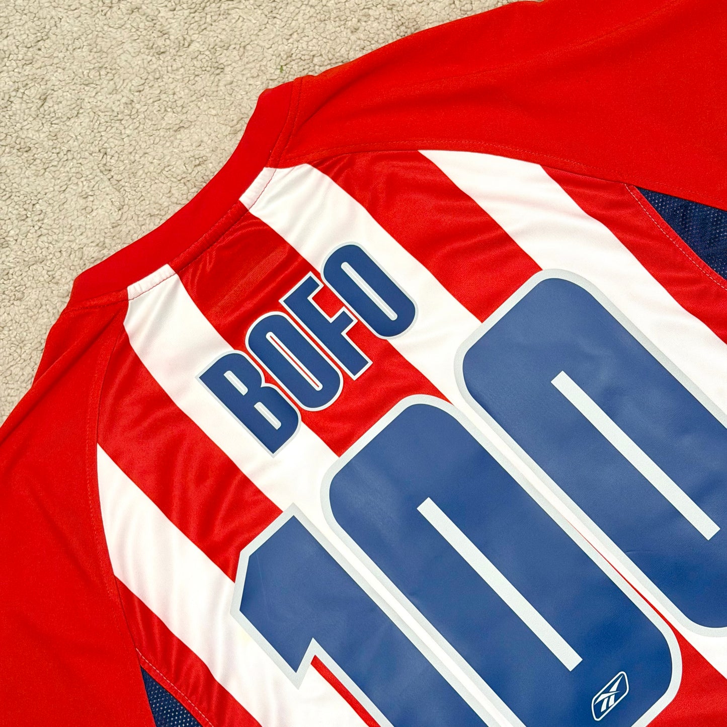 Chivas de Guadalajara 2005/06 home x Bofo Bautista #100 (L)