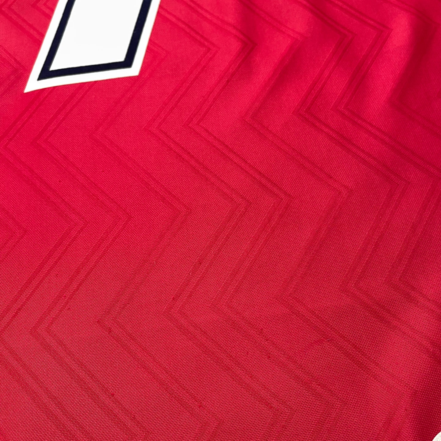 Arsenal 1996/98 home x David Platt #7 (M)