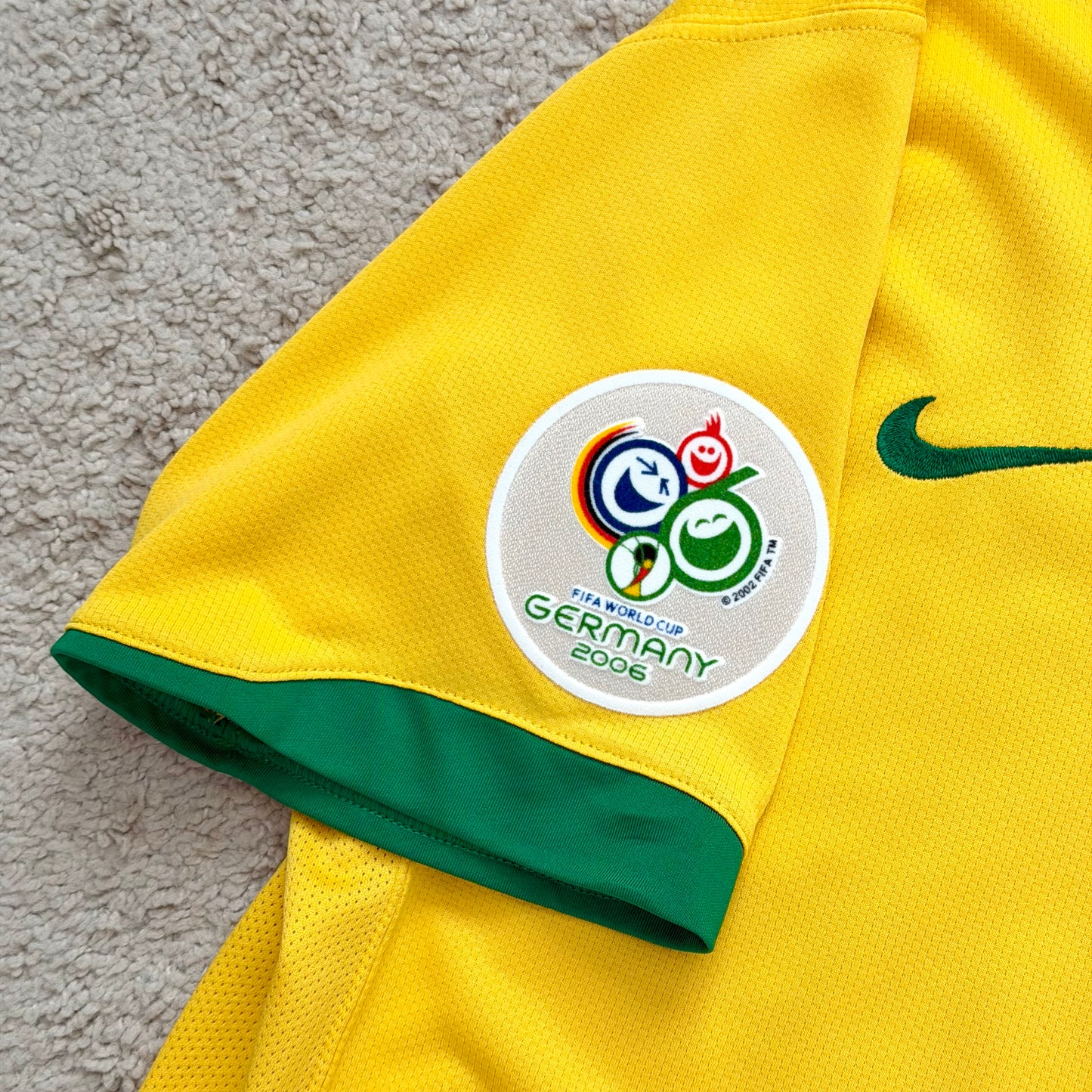 Brazil 2006 World Cup home x Roberto Carlos #6 (M)
